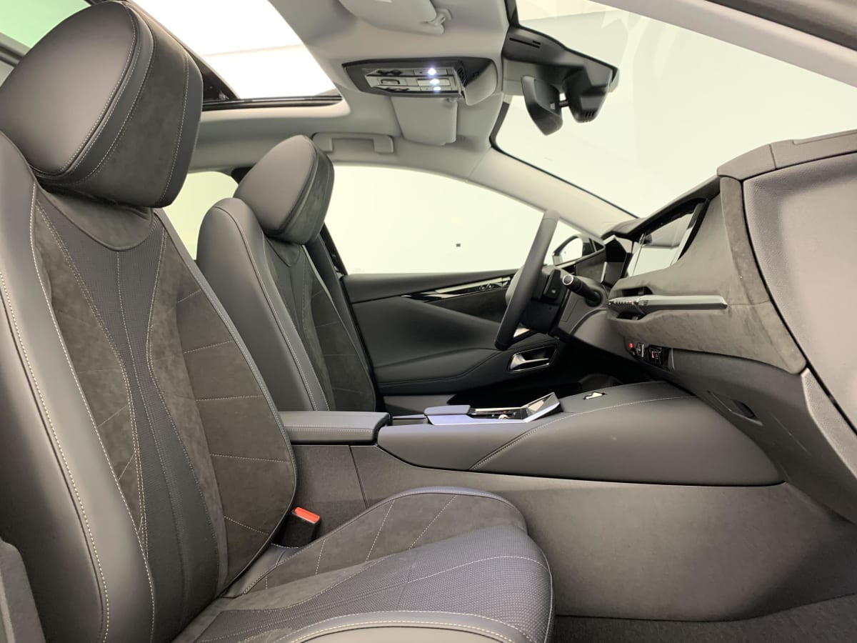 Vente en ligne Ds DS4 Hybride 145 e-DCT6 Etoile - Alcantara au prix de 33 420 €