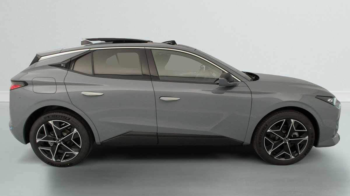 Vente en ligne Ds DS4 Hybride 145 e-DCT6 Etoile - Alcantara au prix de 32 430 €