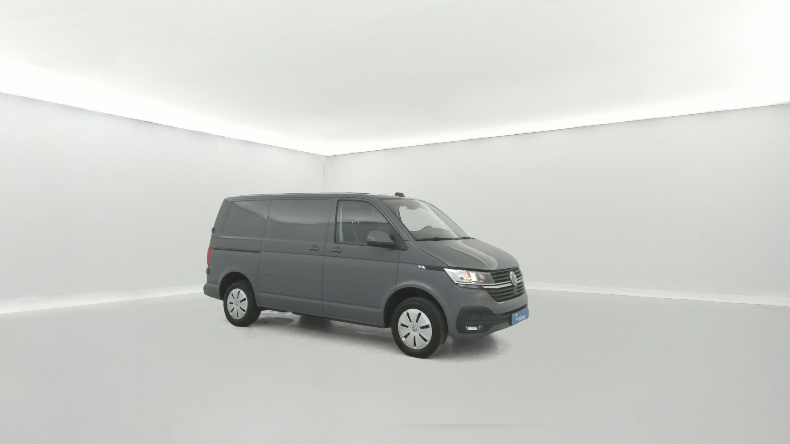 Vente en ligne Volkswagen Transporter 2.8T L1H1 2.0 TDI 150ch Business DSG7 + Caméra de recul + GPS au prix de 34 990 €