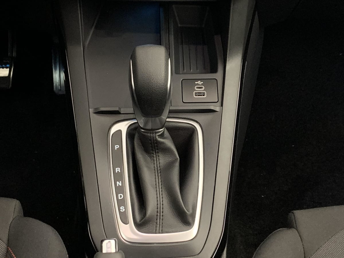 Vente en ligne Ford Puma 1.0 EcoBoost 125 ch mHEV S S Powershift ST-Line au prix de 25 220 €