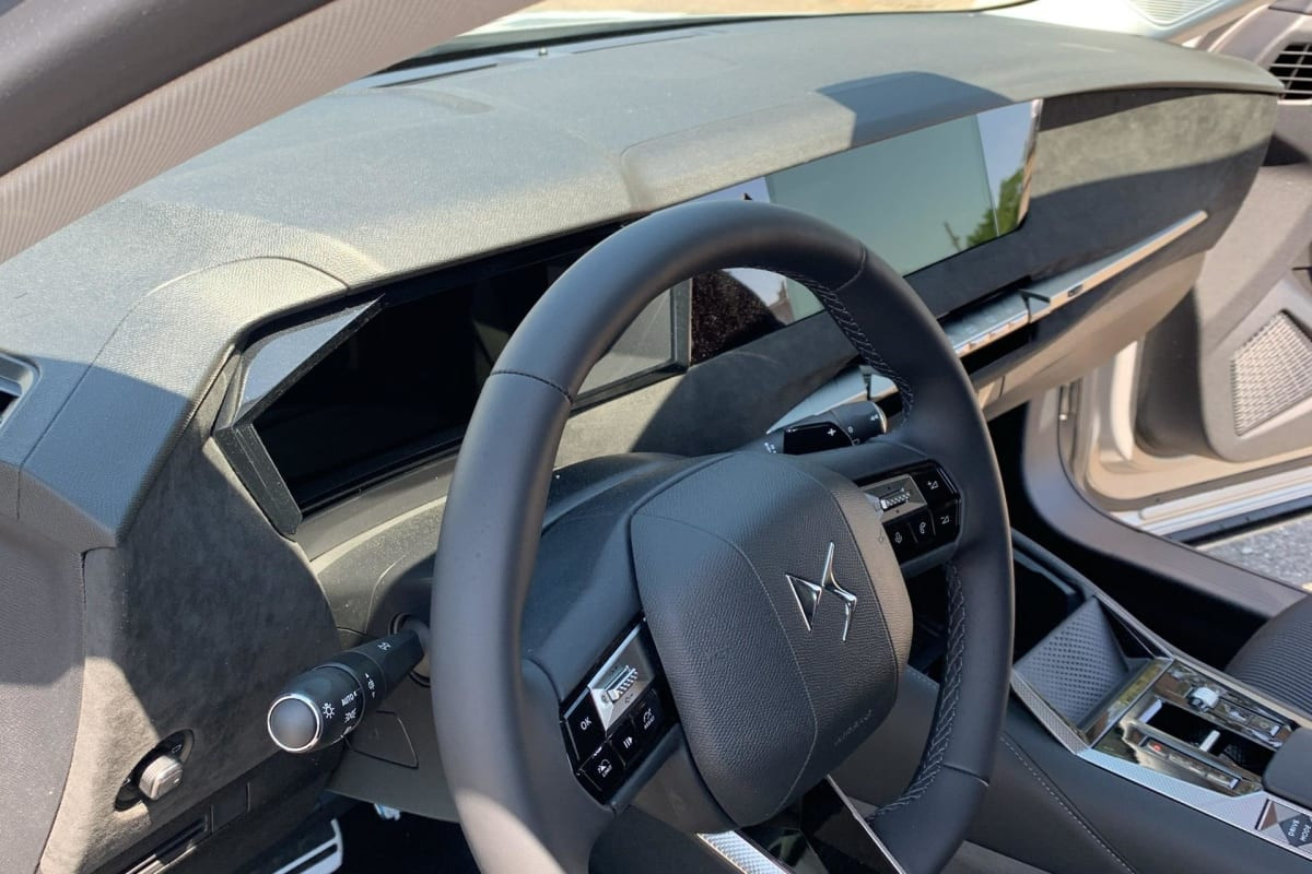 Vente en ligne Ds DS4 Hybride 145 e-DCT6 Etoile - Alcantara au prix de 33 420 €