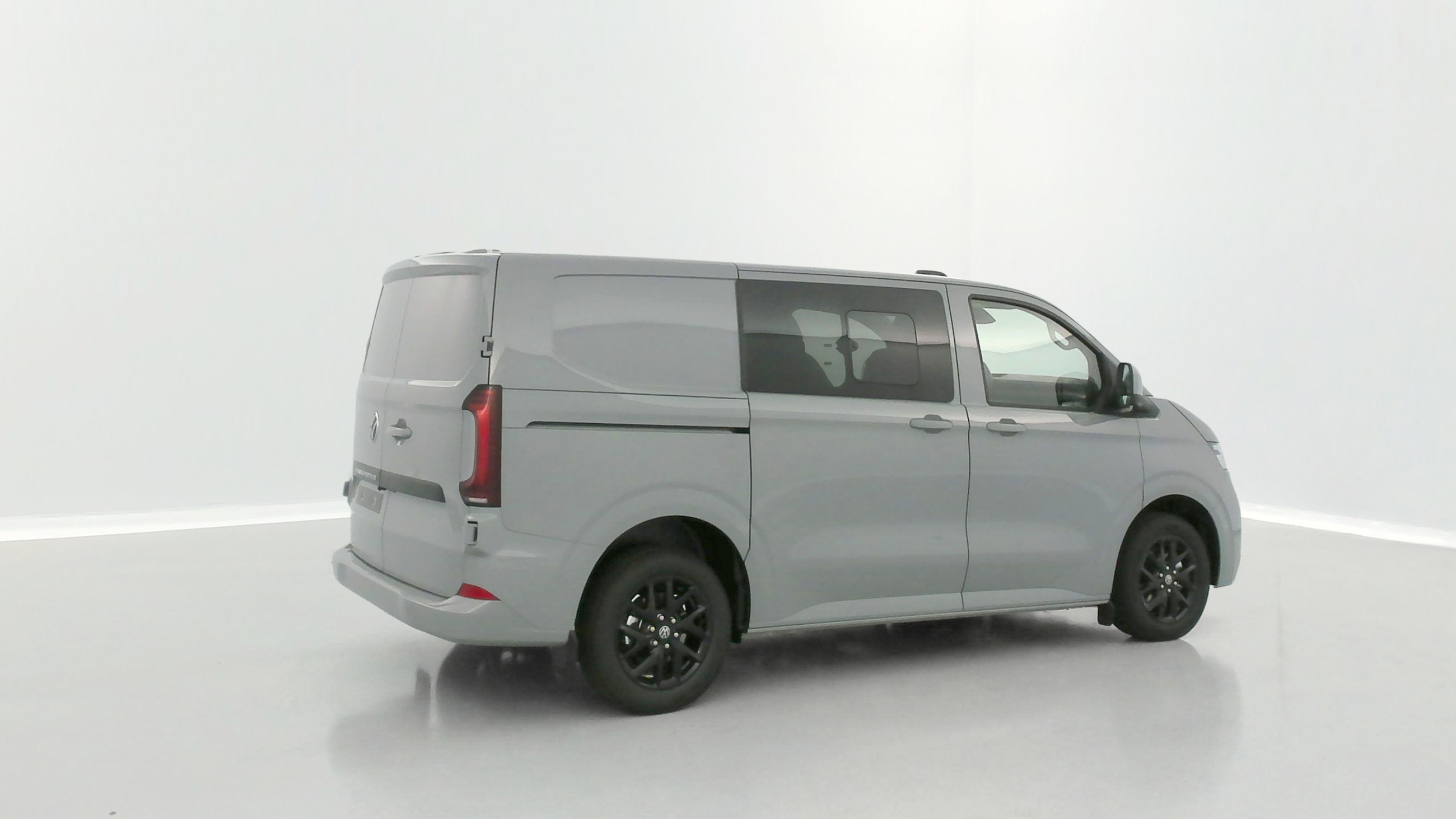 Vente en ligne Volkswagen Transporter TRANSPORTER PROCAB T7 L1H1 2.0 TDI 170ch Business BVA8 au prix de 49 880 €