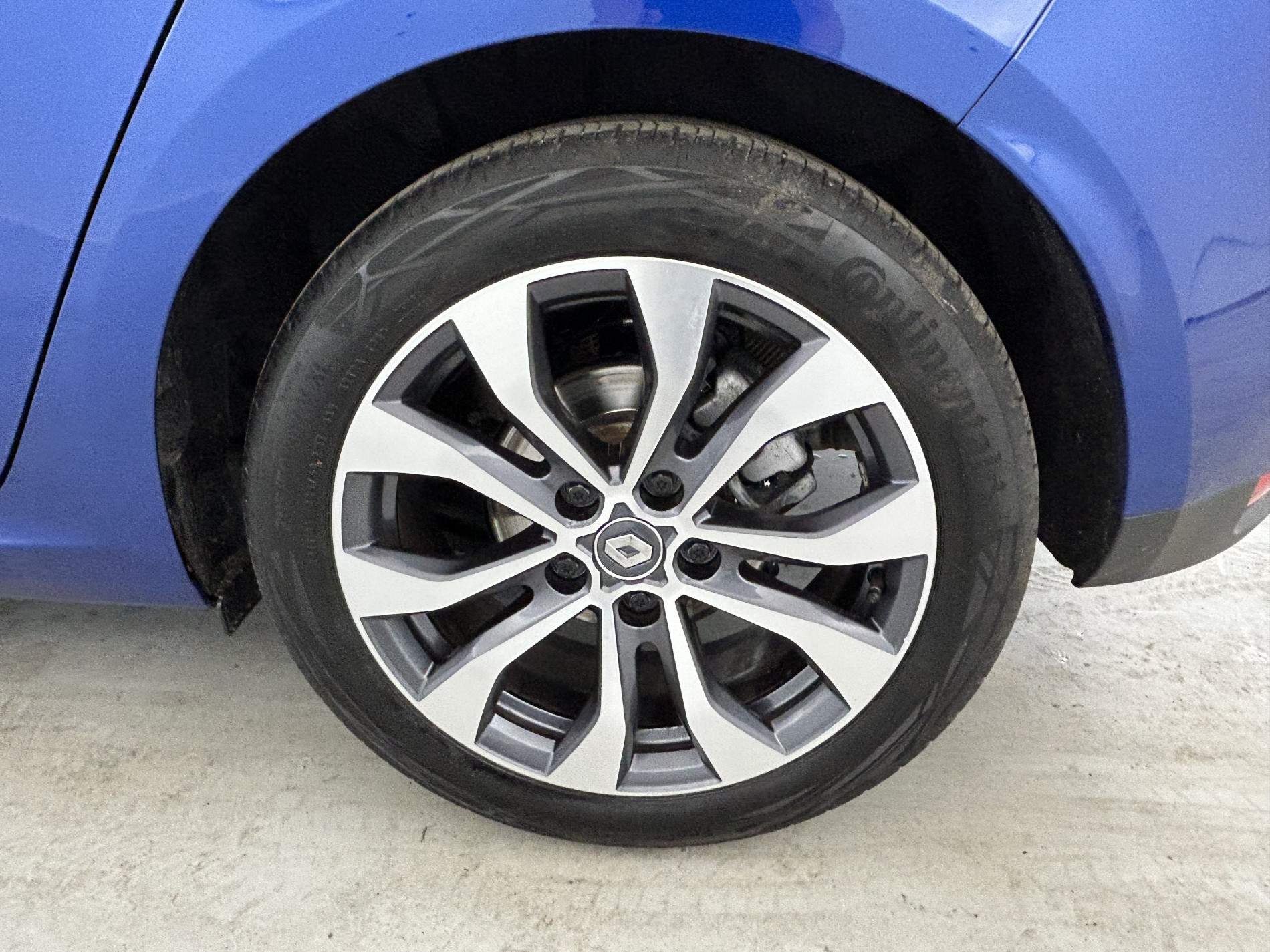 Vente en ligne Renault Megane 1.5 Blue dCi 115ch Techno EDC + Toit ouvrant au prix de 19 790 €