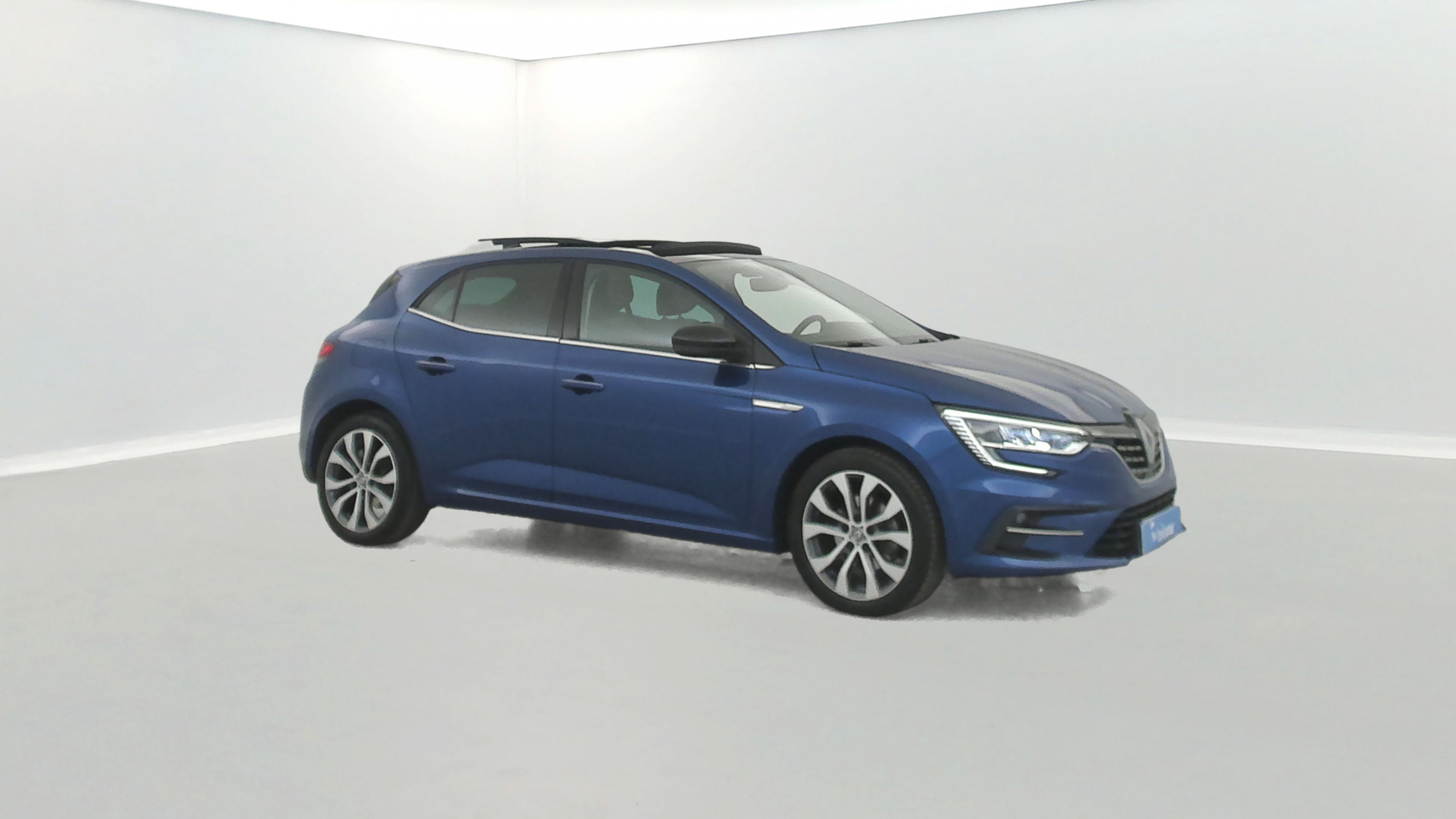 Vente en ligne Renault Megane 1.5 Blue dCi 115ch Techno EDC + Toit ouvrant au prix de 19 790 €