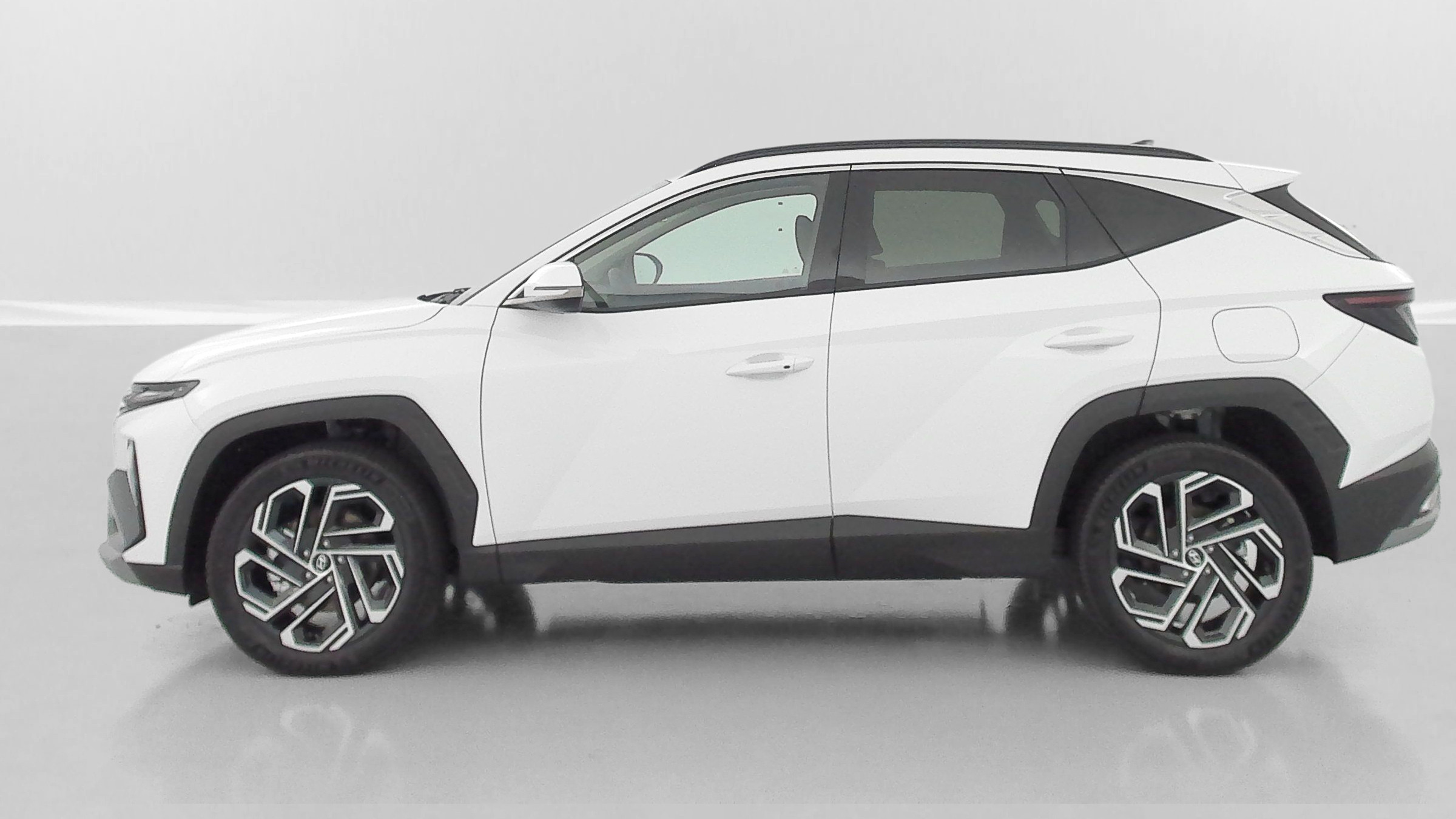 Vente en ligne Hyundai Tucson TUCSON 1.6 Hybrid T-GDI 215ch Creative BVA6 au prix de 34 700 €