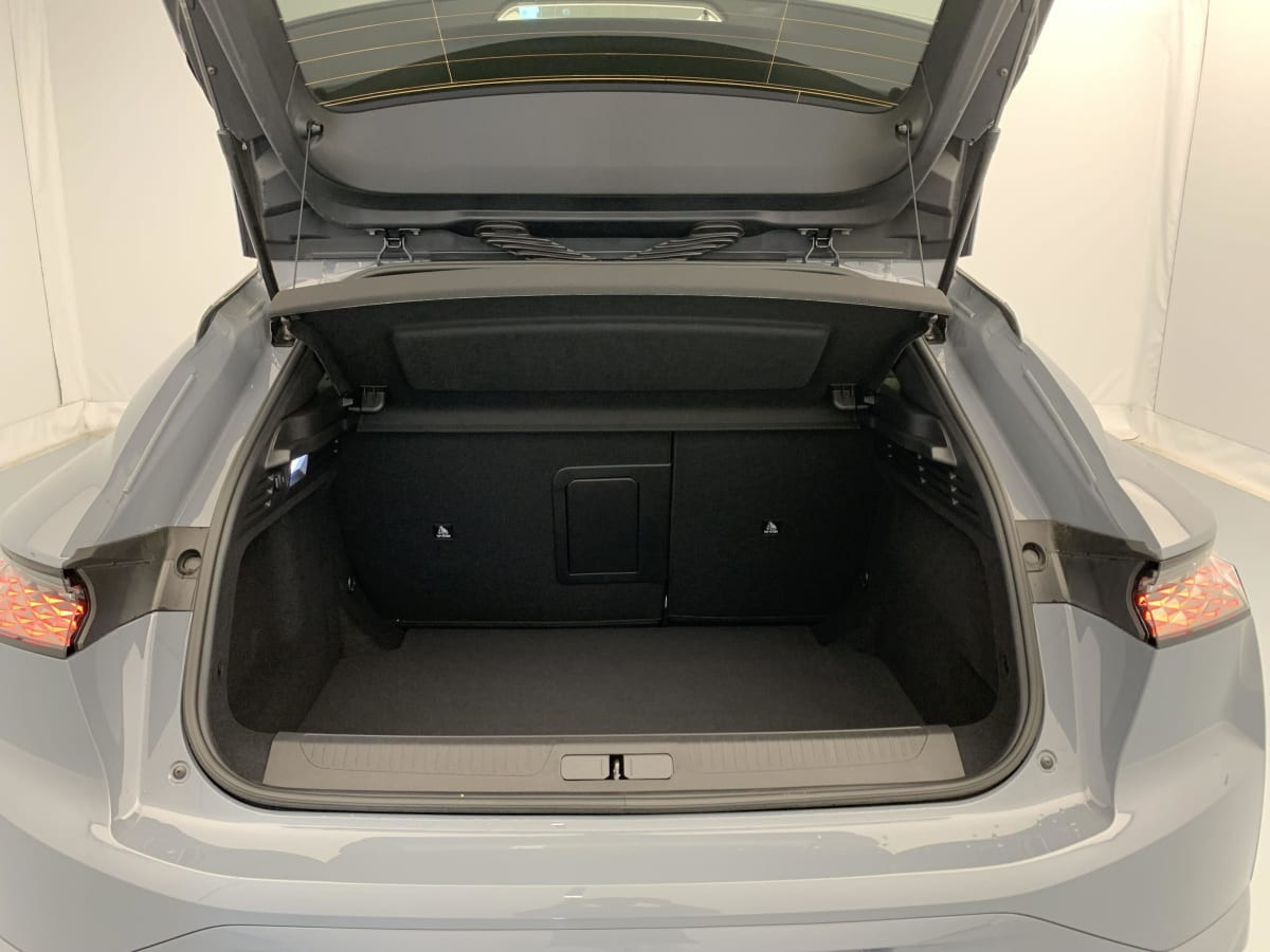 Vente en ligne Ds DS4 Hybride 145 e-DCT6 Etoile - Alcantara au prix de 32 430 €