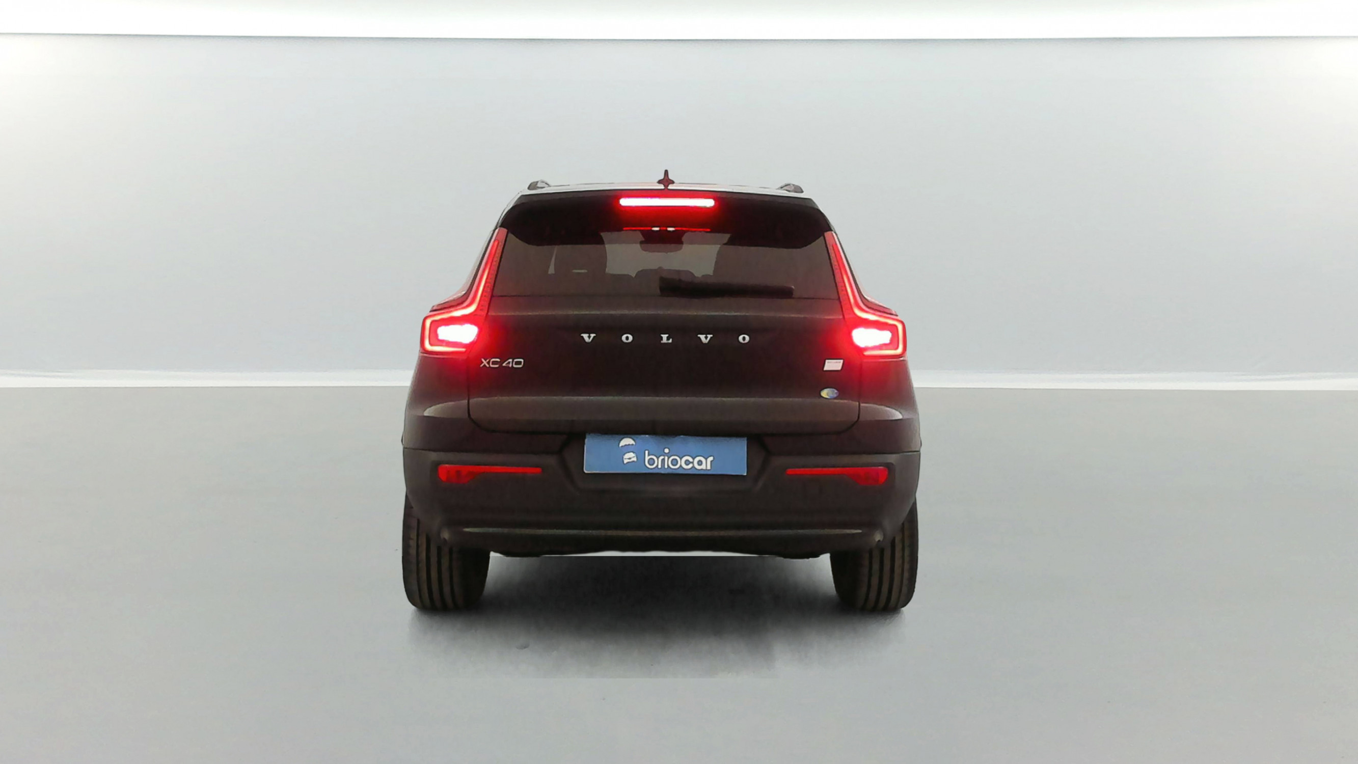 Vente en ligne Volvo XC40 Recharge 231ch Plus EDT + Pack Hiver avec pompe à chaleur au prix de 29 780 €