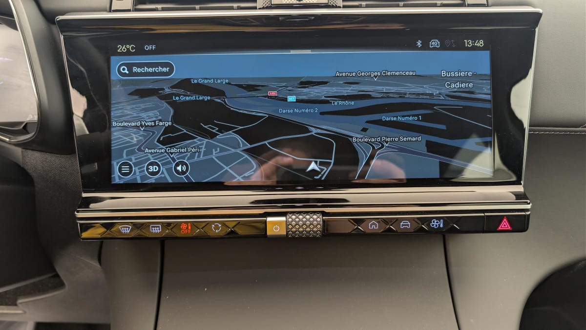 Vente en ligne Ds DS7 Crossback Hybride Rechargeable E-Tense 360 EAT8 4x4 Rivoli au prix de 40 460 €