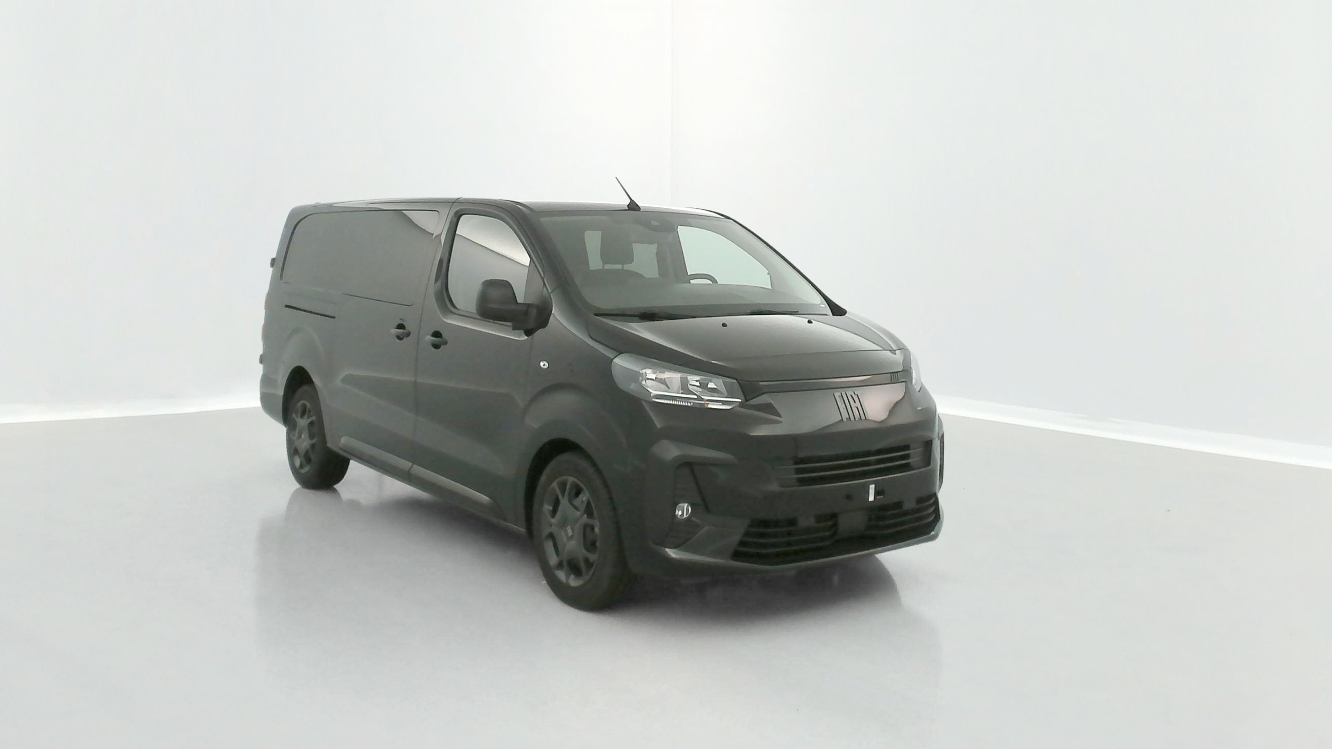 Vente en ligne Fiat Scudo SCUDO CA XL 2.0 BlueHDi 180ch Pack Premium Connect EAT8 au prix de 39 080 €