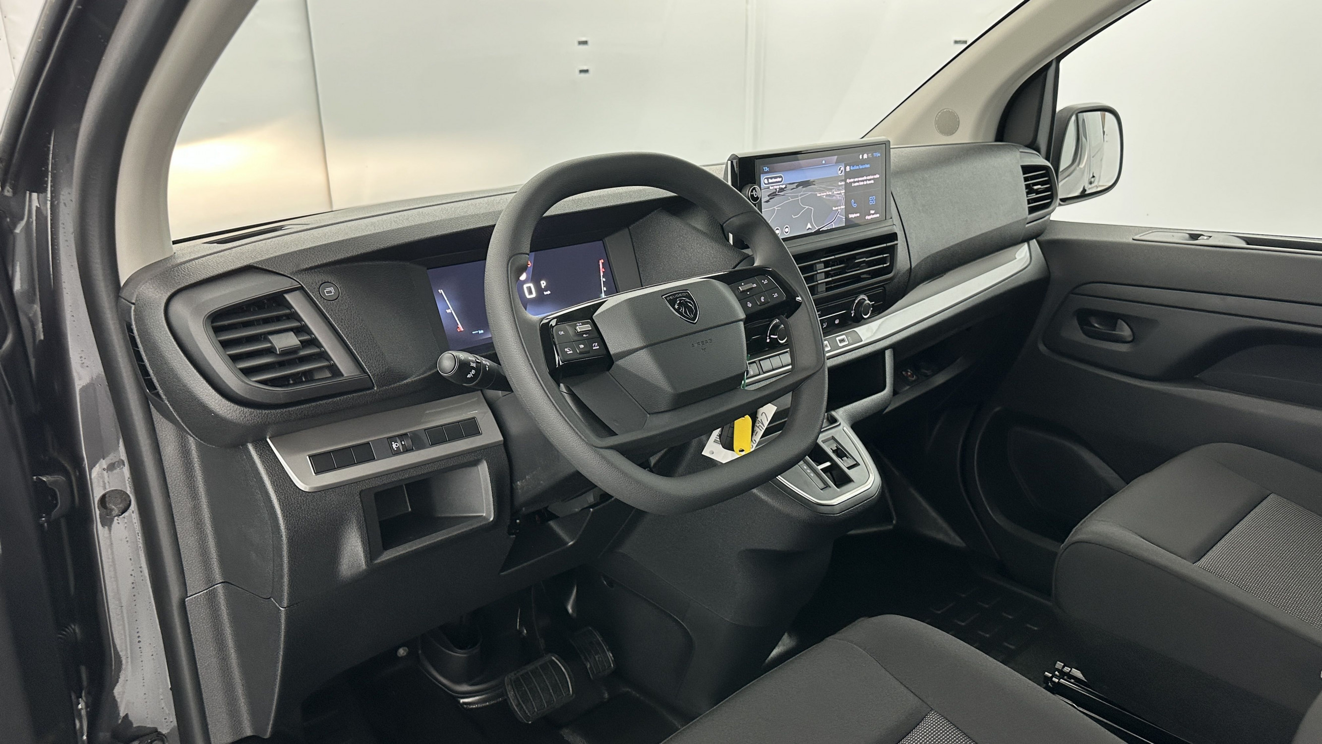 Vente en ligne Peugeot Expert EXPERT CA XL 2.0 BlueHDi 180ch EAT8 au prix de 35 360 €