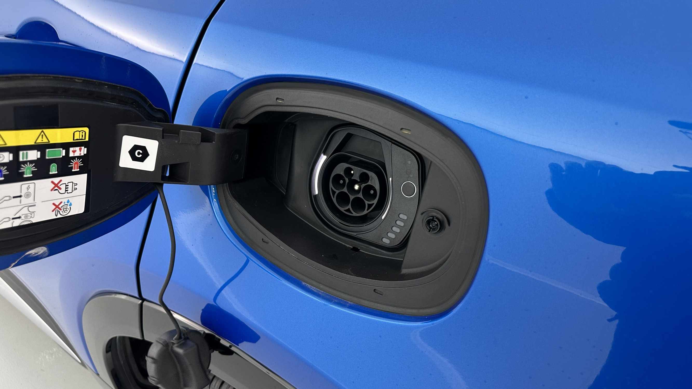 Vente en ligne Alfa Romeo Tonale TONALE 1.3 Hybride Rechargeable PHEV 280ch AT6 Ti au prix de 27 400 €