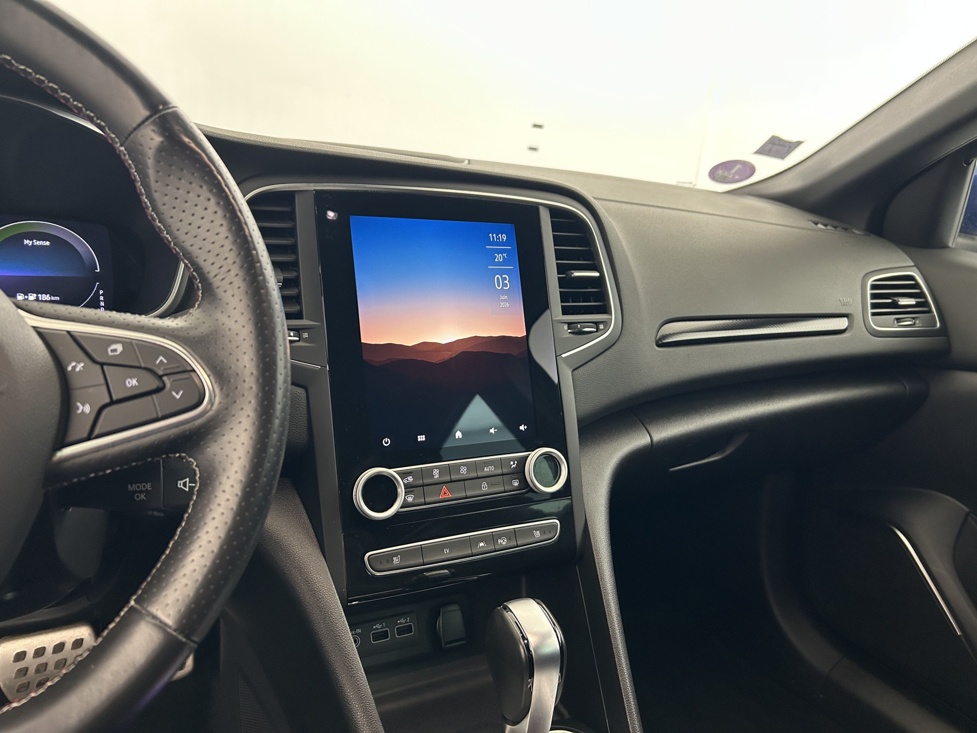 Vente en ligne Renault Megane 1.6 E-Tech Plug-in 160ch RS Line Suréquipée au prix de 18 990 €