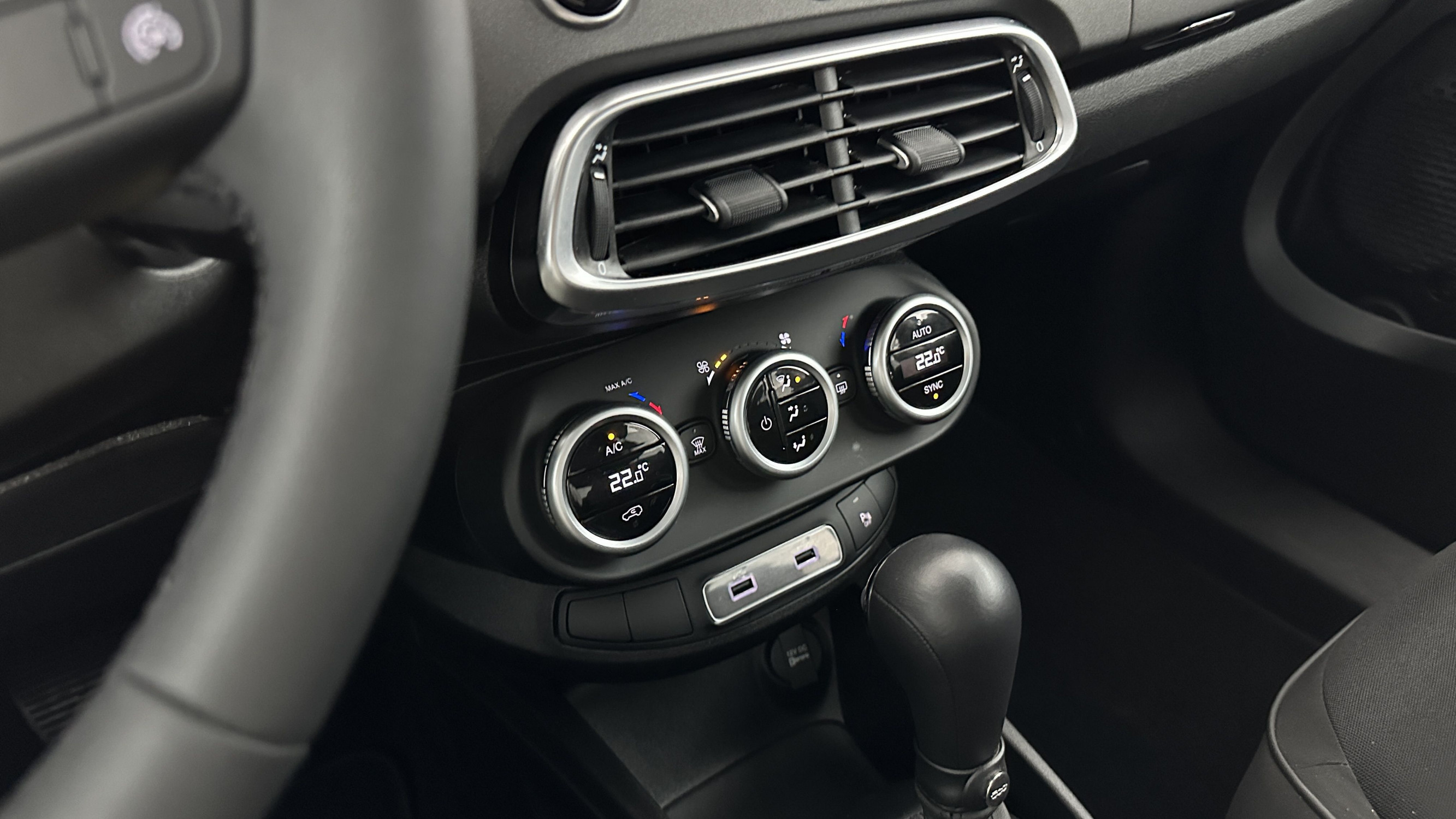 Vente en ligne Fiat 500X 500X 1.5 FireFly Turbo 130ch Pack Confort Style Hybrid DCT7 au prix de 22 510 €