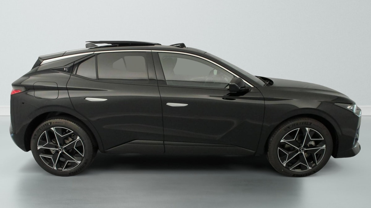 Vente en ligne Ds DS4 Hybride 145 e-DCT6 Etoile - Alcantara au prix de 33 420 €