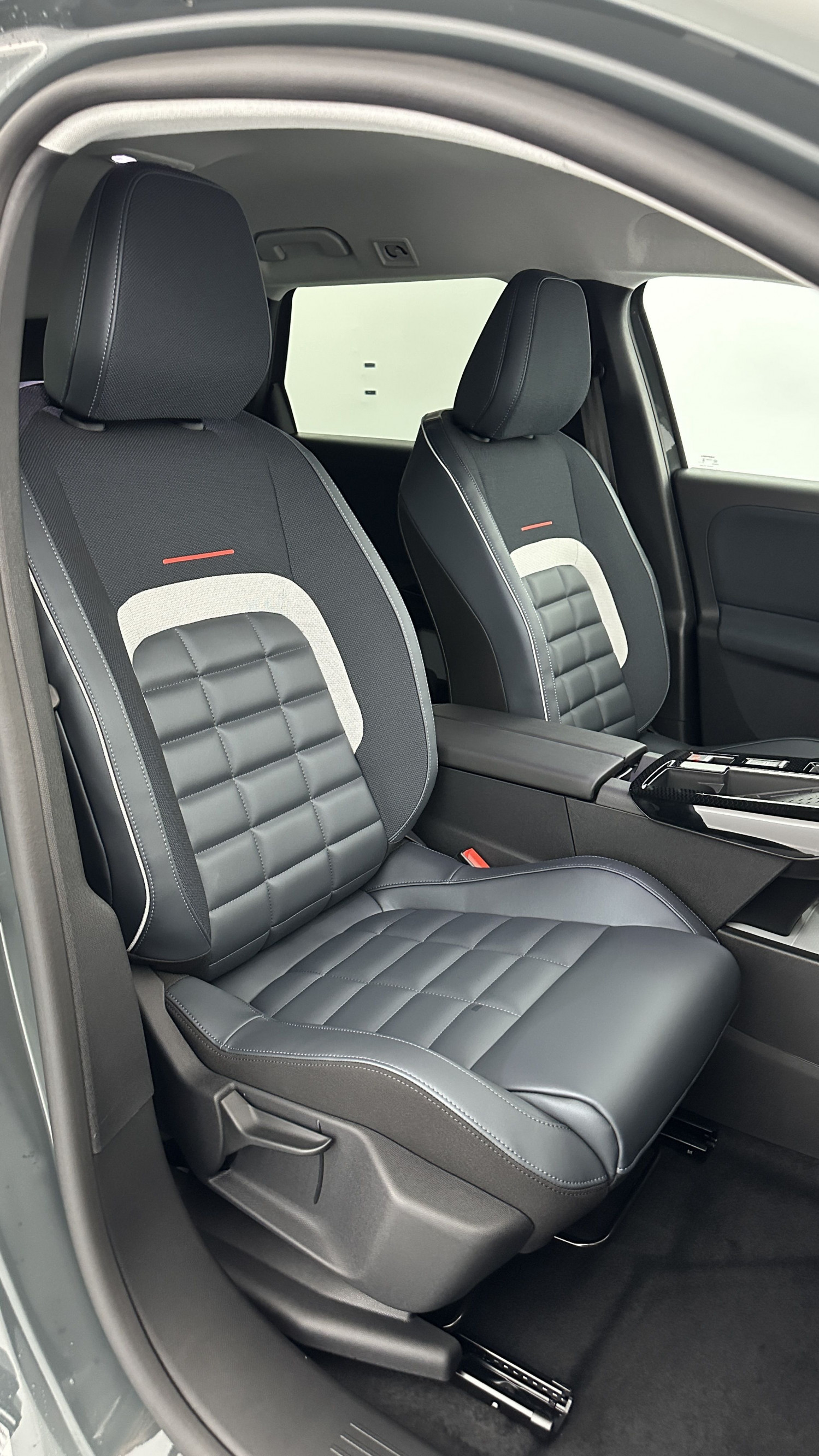 Vente en ligne Citroën C5 Aircross C5 AIRCROSS II 1.2 Hybride 145ch Max e-DCS6 au prix de 32 900 €