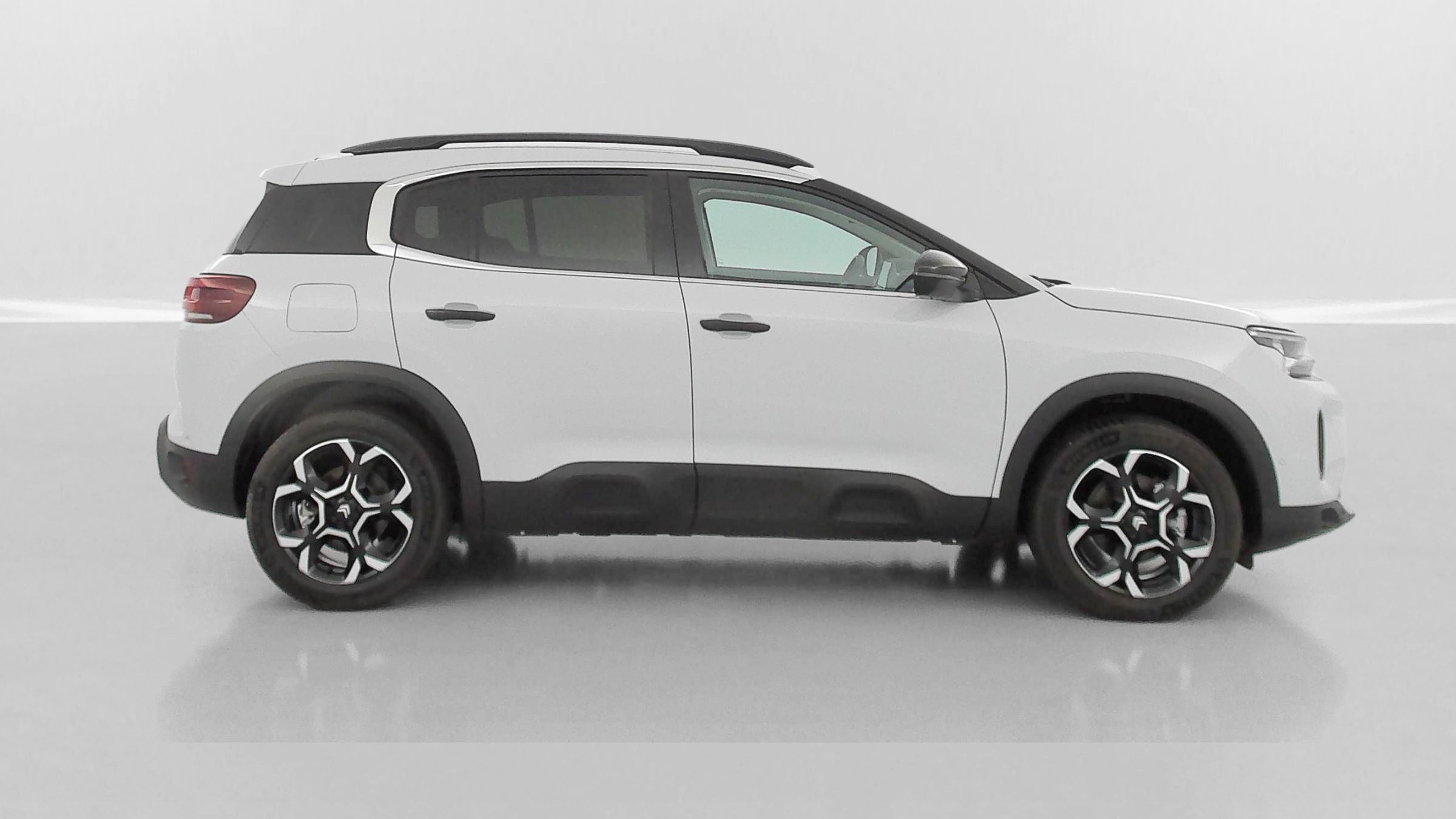 Vente en ligne Citroën C5 Aircross C5 AIRCROSS 1.2 Hybride 145ch Max e-DCS6 au prix de 27 910 €