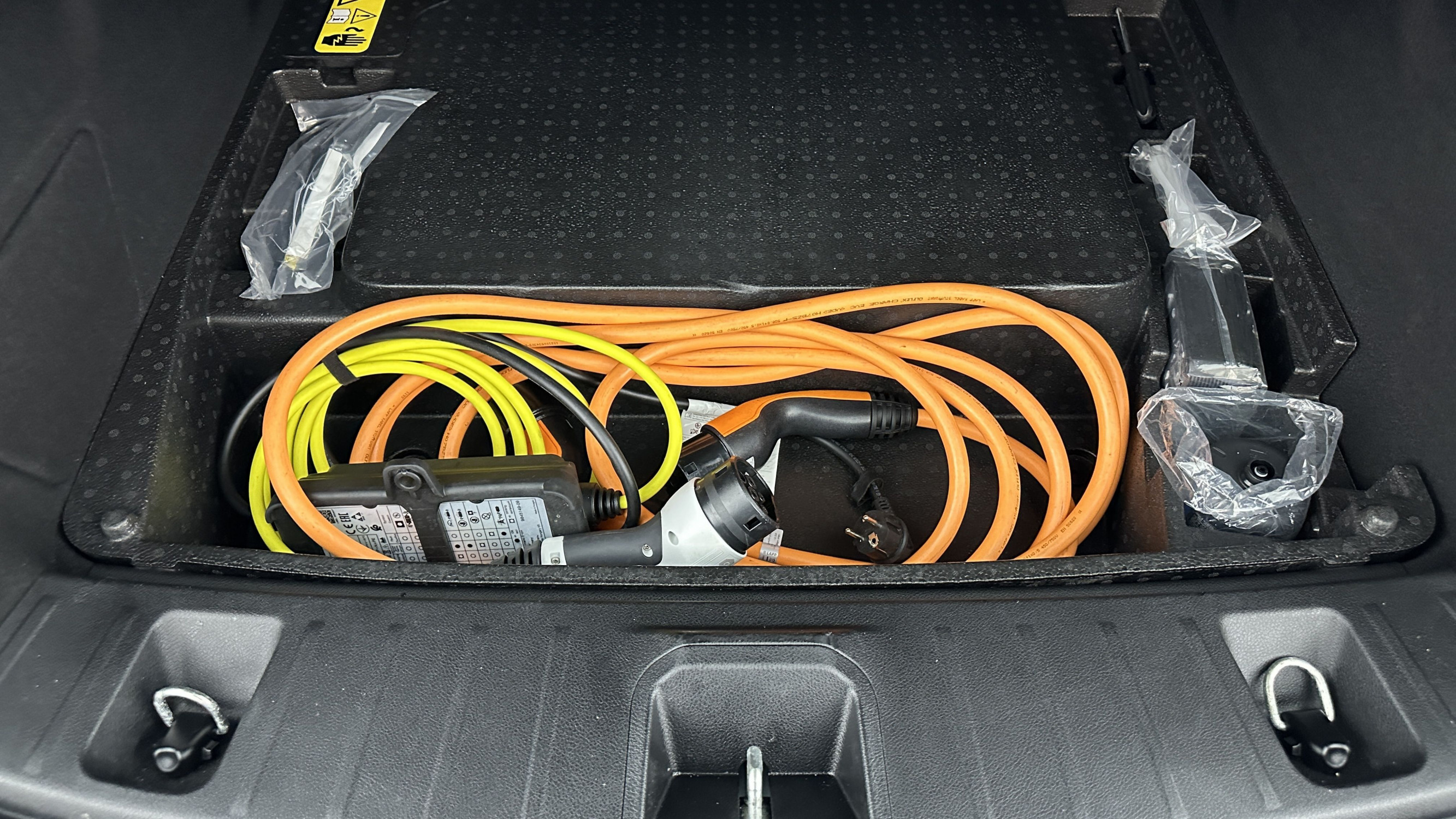 Vente en ligne Alfa Romeo Tonale TONALE 1.3 Hybride Rechargeable PHEV 280ch AT6 Ti au prix de 27 400 €