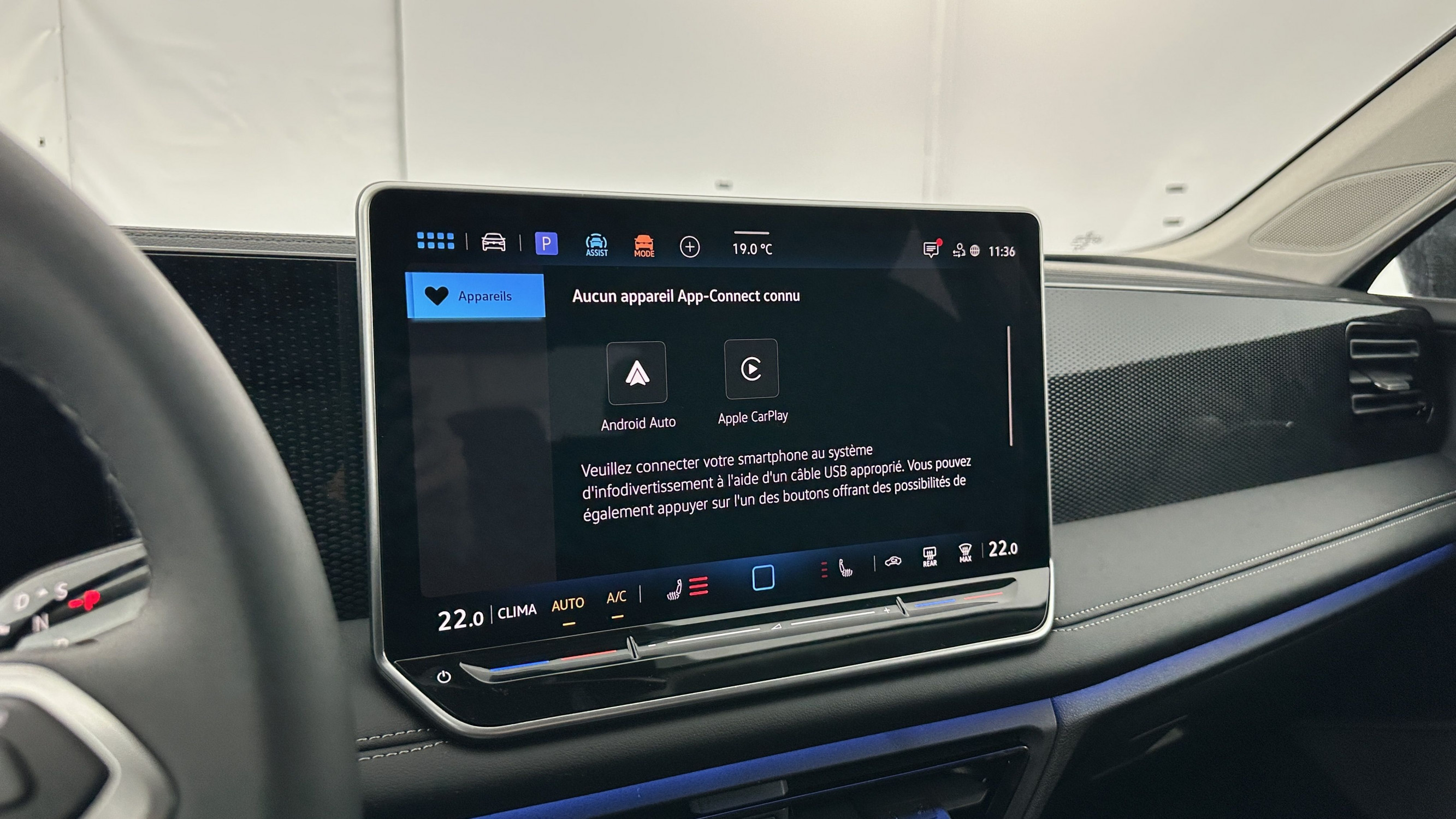 Vente en ligne Volkswagen Tiguan TIGUAN III 1.5 eTSI 150ch Life Plus DSG7 au prix de 38 510 €
