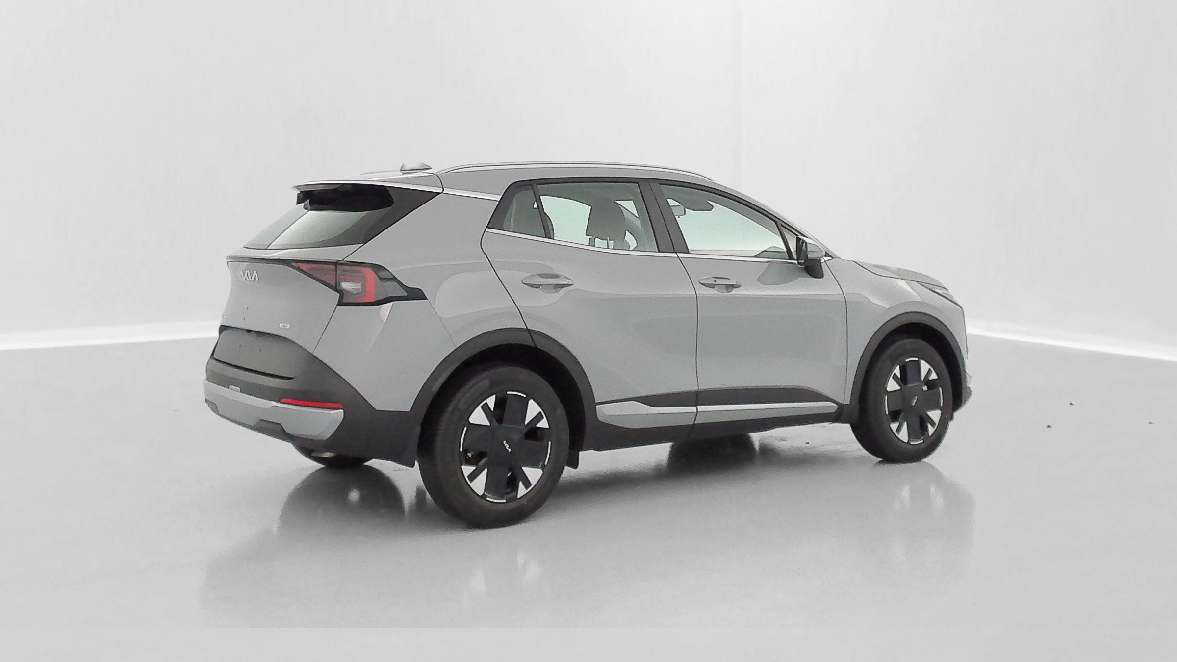 Vente en ligne Kia Sportage SPORTAGE V 1.6 T-GDi 239ch HEV Motion BVA6 au prix de 34 700 €