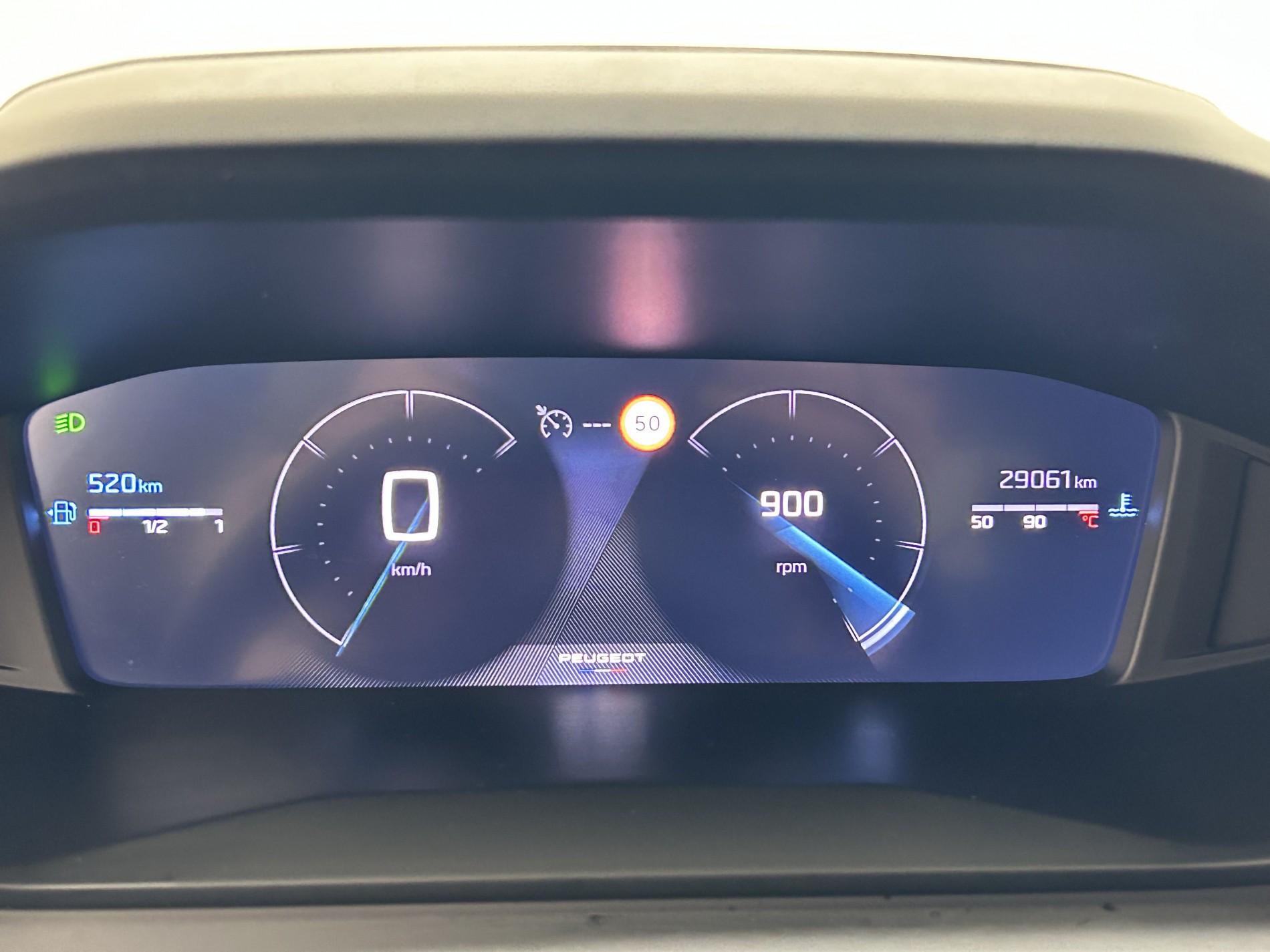 Vente en ligne Peugeot 2008 1.2 PureTech 100ch Allure + Caméra de recul + GPS au prix de 15 980 €