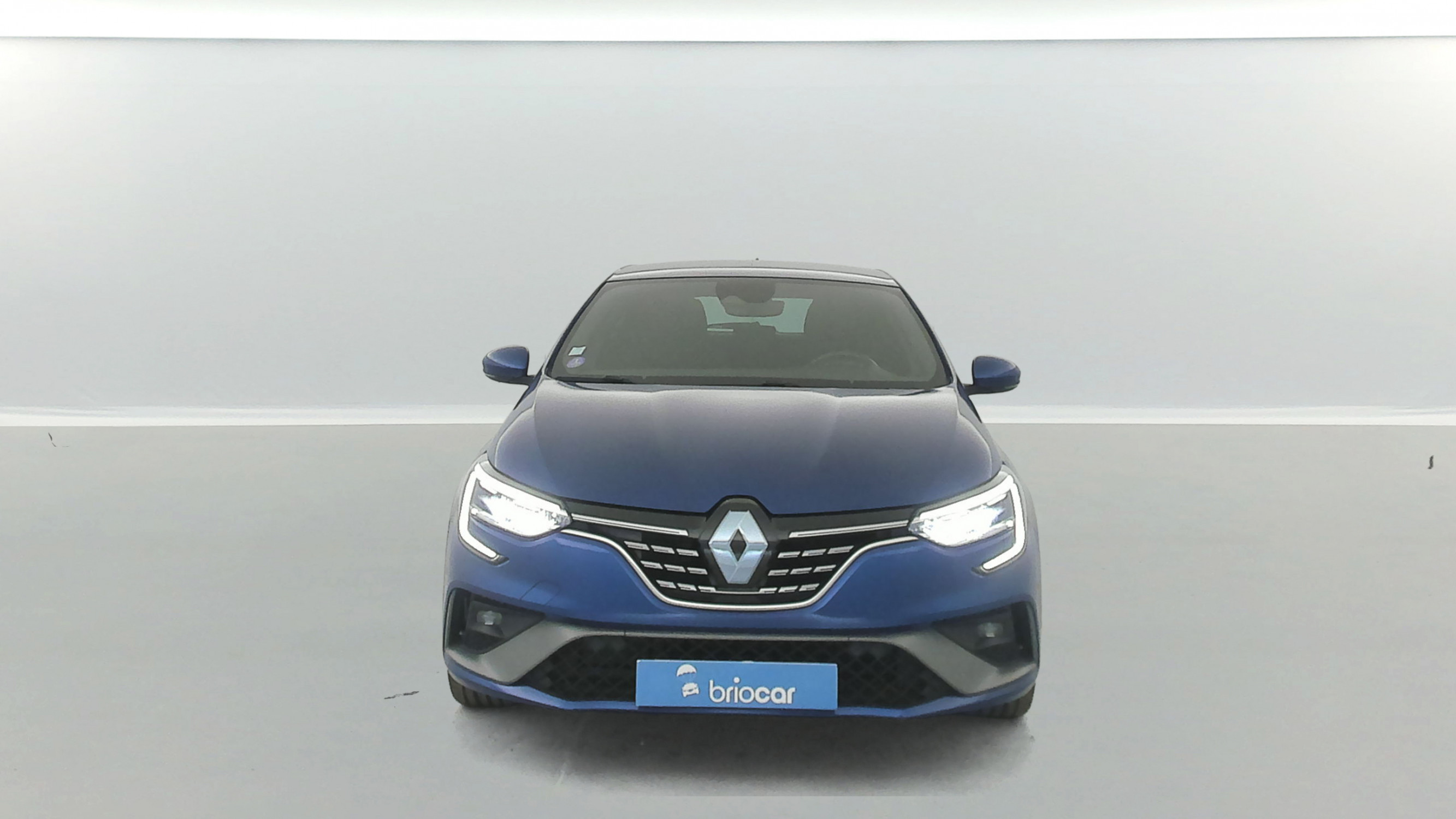Vente en ligne Renault Megane 1.6 E-Tech Plug-in 160ch RS Line Suréquipée au prix de 18 990 €