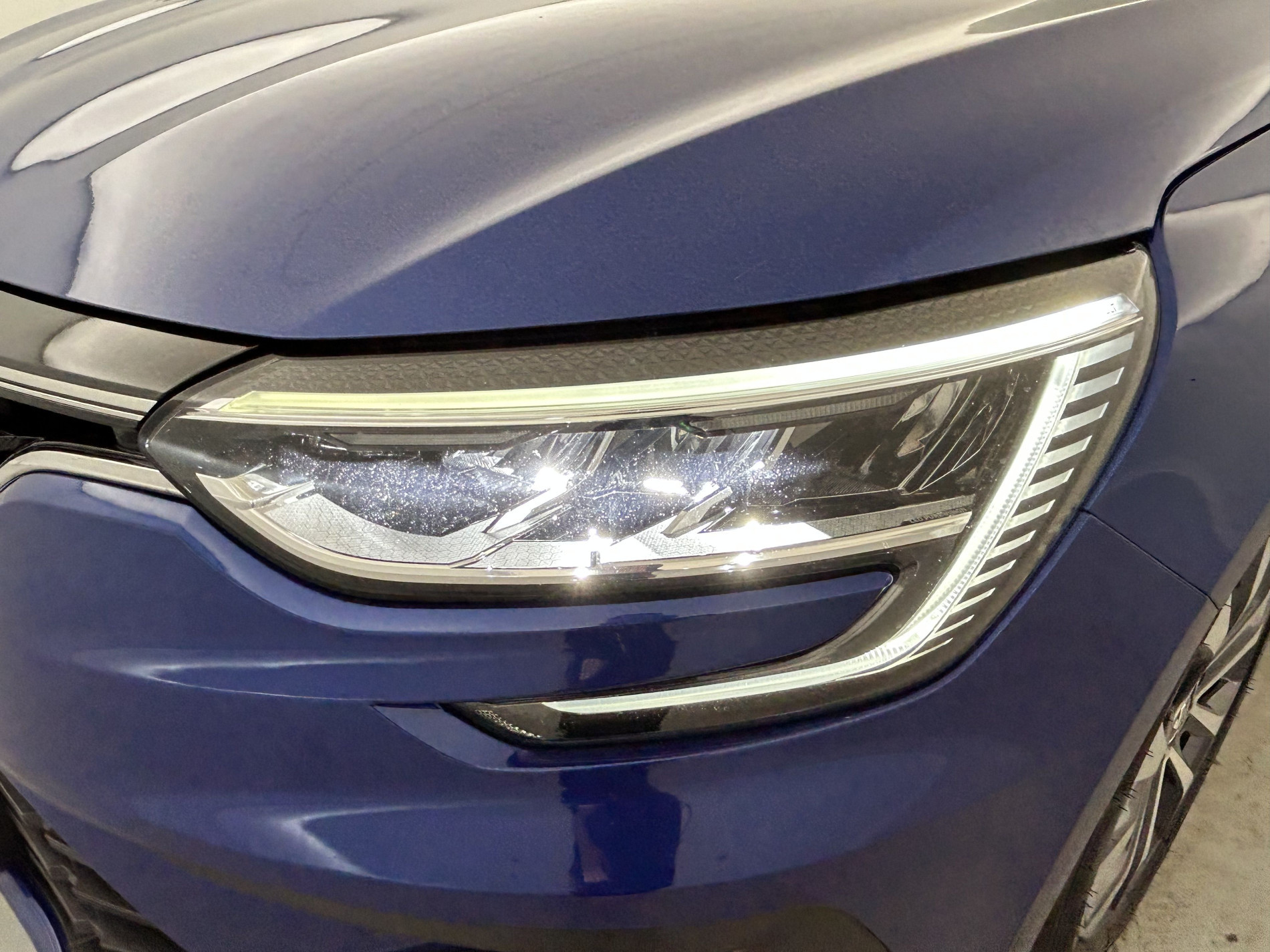 Vente en ligne Renault Megane 1.5 Blue dCi 115ch Techno EDC + Toit ouvrant au prix de 19 790 €