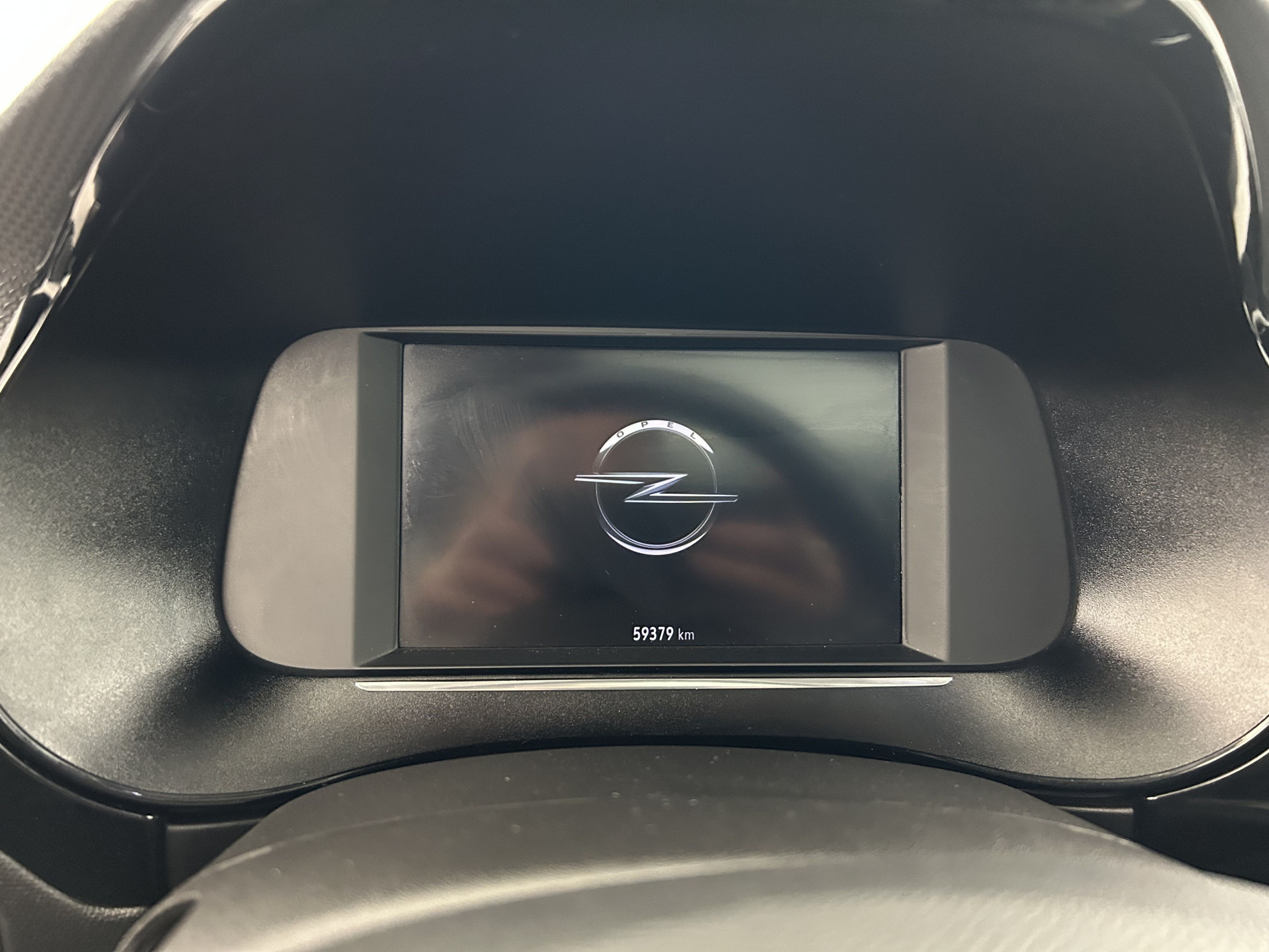 Vente en ligne Opel Corsa 1.2 75ch Design & Tech Suréquipée au prix de 10 490 €