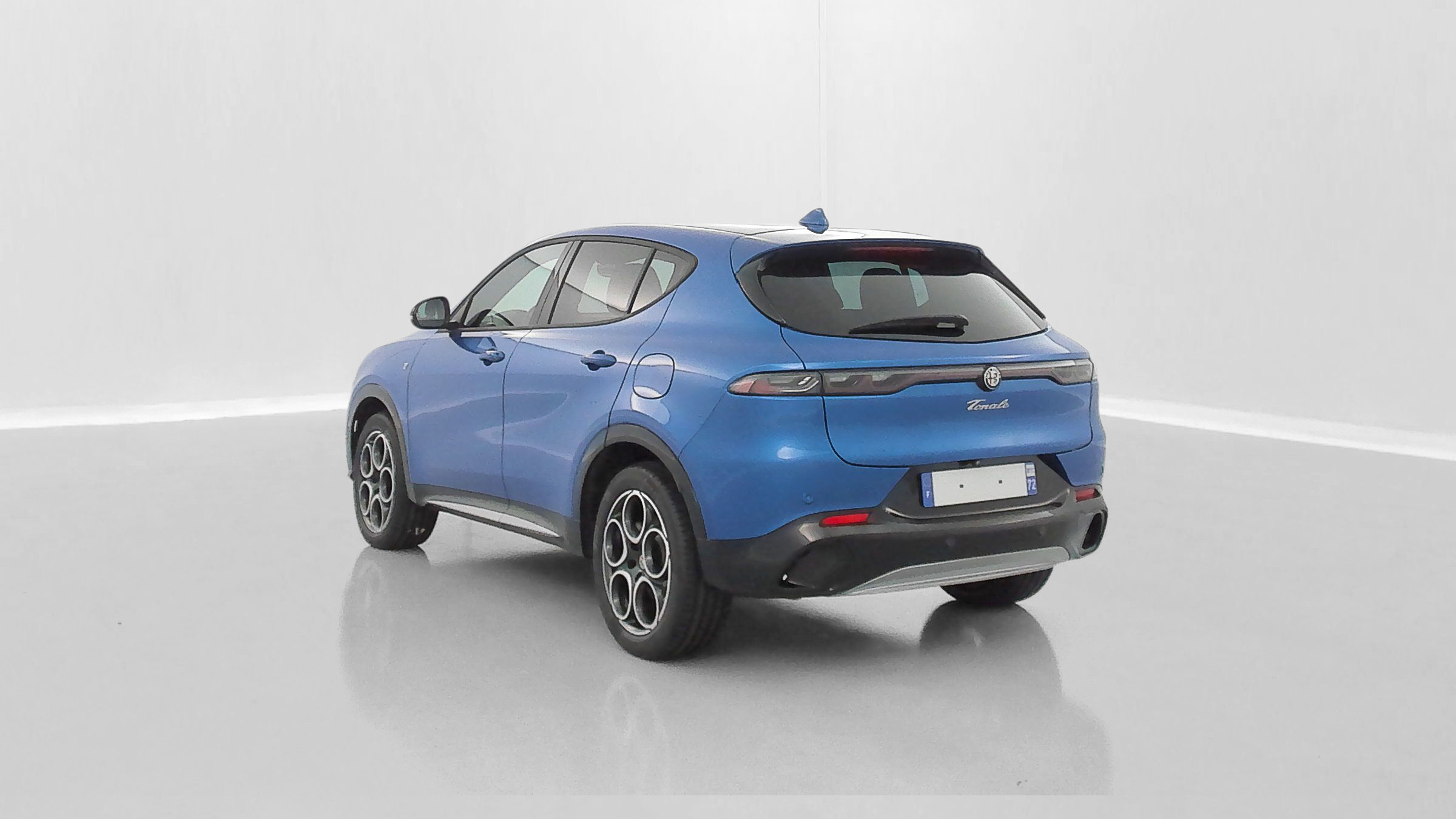 Vente en ligne Alfa Romeo Tonale TONALE 1.3 Hybride Rechargeable PHEV 280ch AT6 Ti au prix de 27 400 €