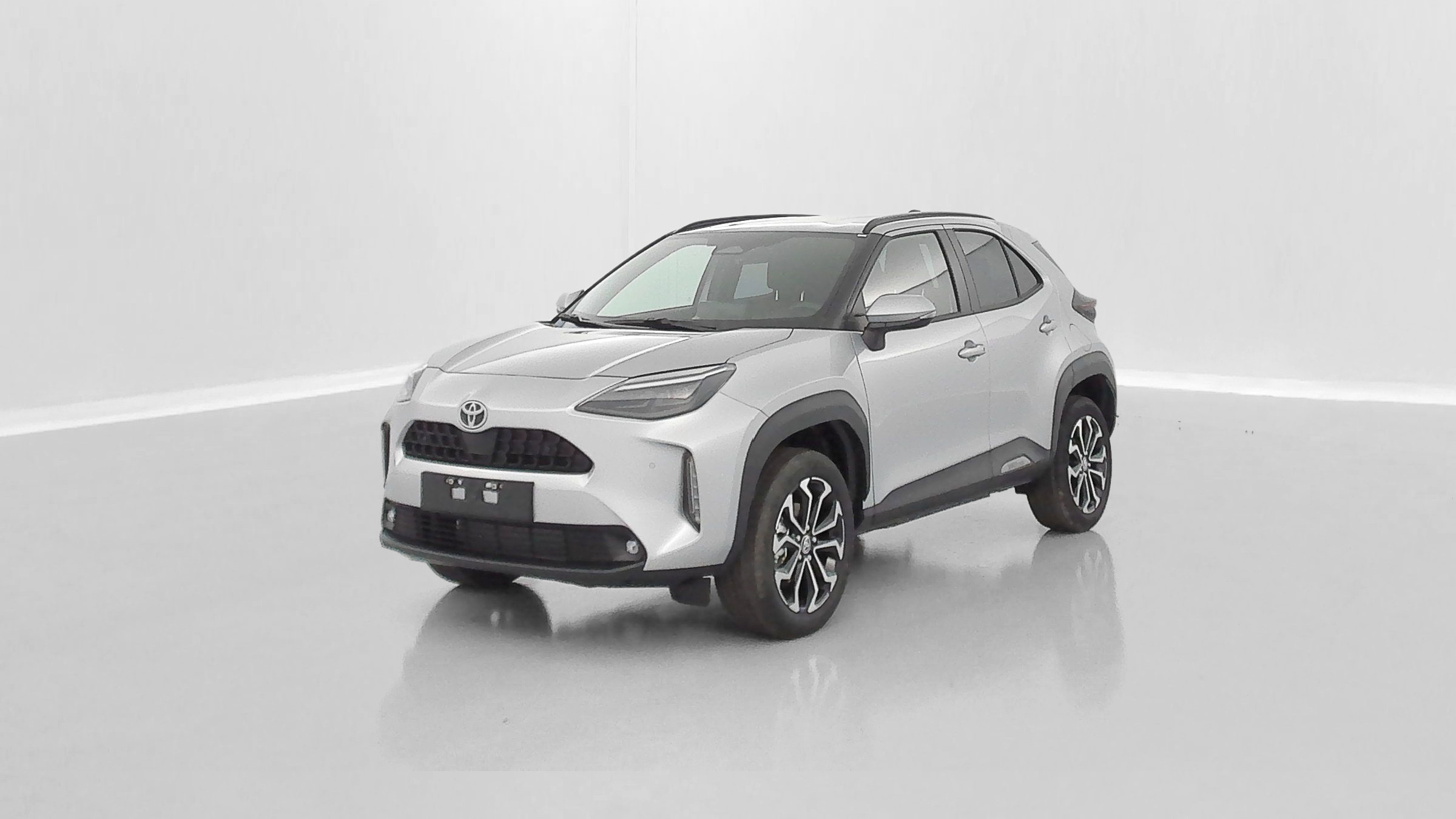 Toyota Yaris Cross YARIS CROSS 1.5 Hybride 130h Design e-CVT occasion de 2026 en vente à Rennes