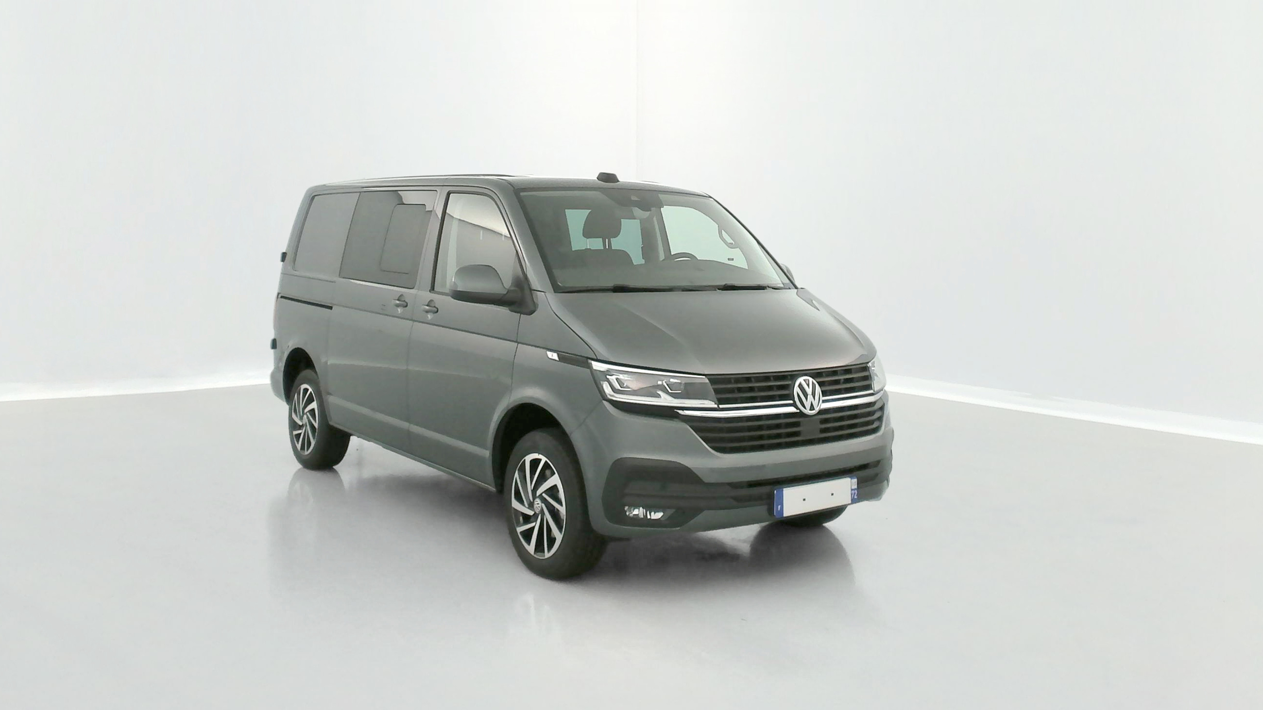 Vente en ligne Volkswagen Transporter TRANSPORTER PROCAB 6L1 2.0 TDI 150ch Business Plus DSG7 au prix de 55 040 €