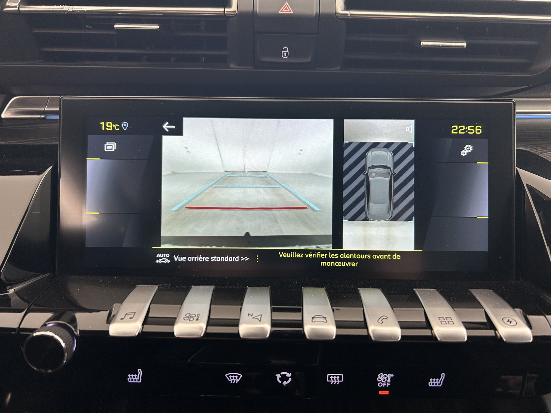 Vente en ligne Peugeot 508 HYBRID4 360ch e-EAT8 PEUGEOT SPORT ENGINEERED au prix de 30 990 €