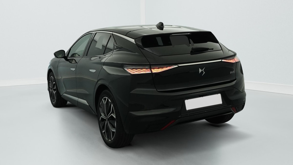 Vente en ligne Ds DS4 Hybride 145 e-DCT6 Etoile - Alcantara au prix de 26 450 €