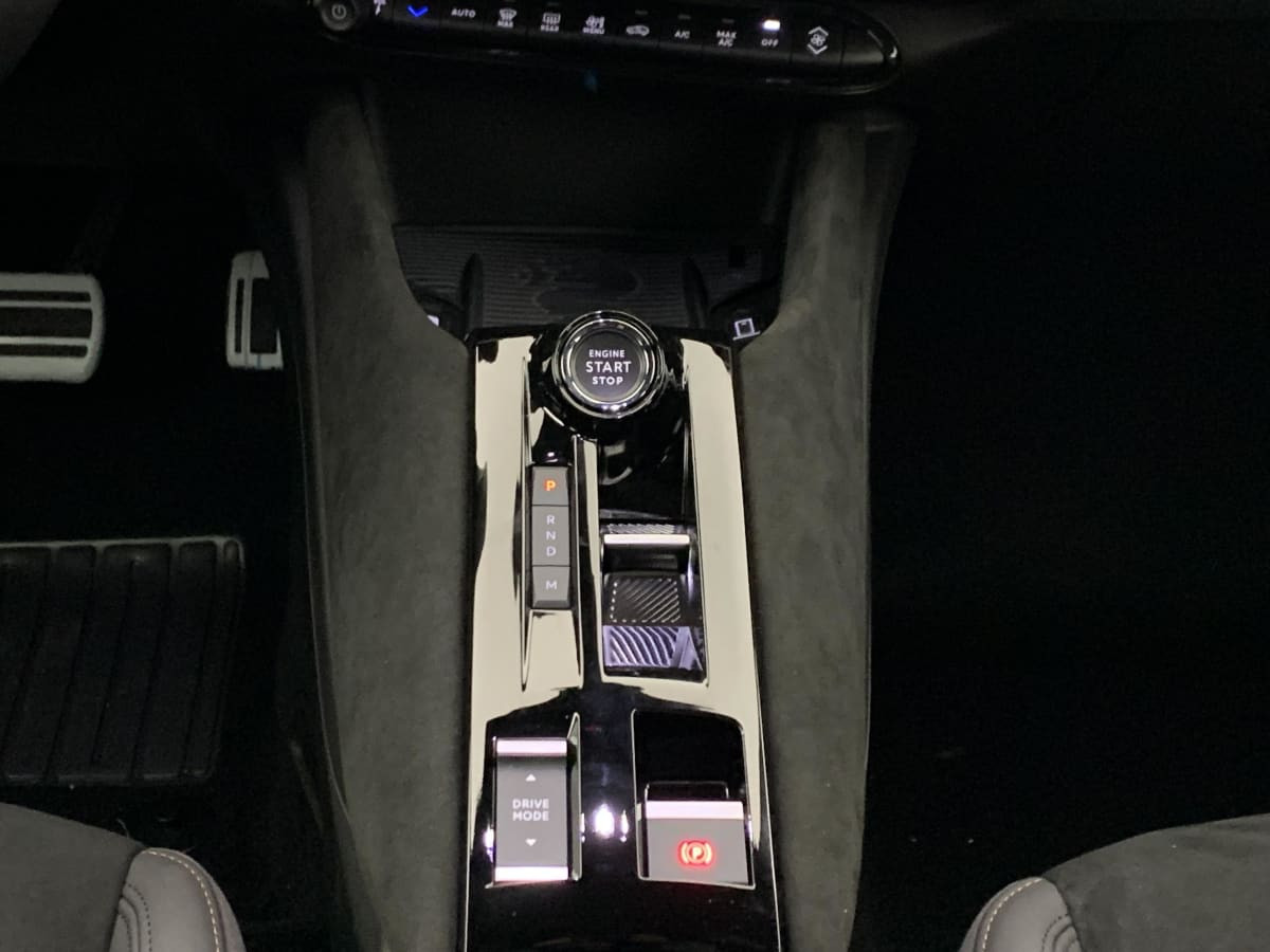 Vente en ligne Alfa Romeo Junior 1.2 Ibrida 145 ch eDCT6 Intensa au prix de 30 480 €