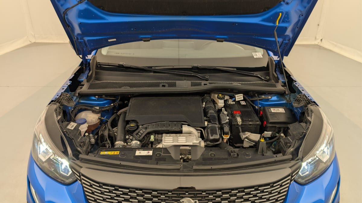 Vente en ligne Peugeot 2008 PureTech 130 S S BVM6 Allure Pack au prix de 16 150 €