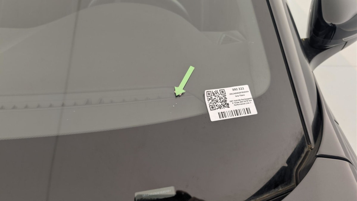 Vente en ligne Ds DS7 Crossback Hybride Rechargeable E-Tense 300 EAT8 4x4 Performance Line + au prix de 37 780 €