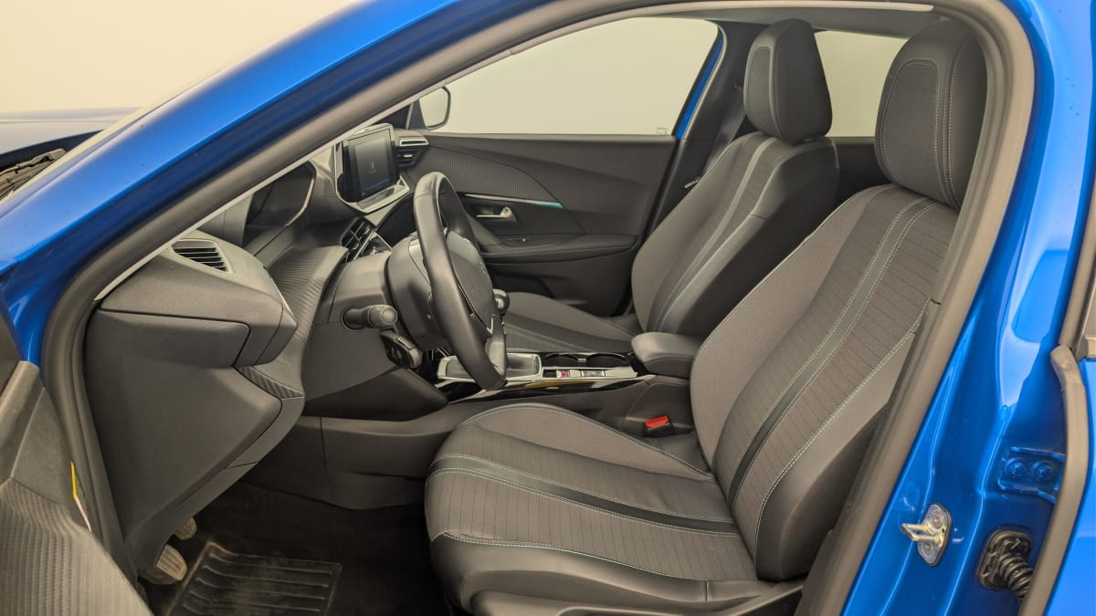 Vente en ligne Peugeot 2008 PureTech 130 S S BVM6 Allure Pack au prix de 16 150 €