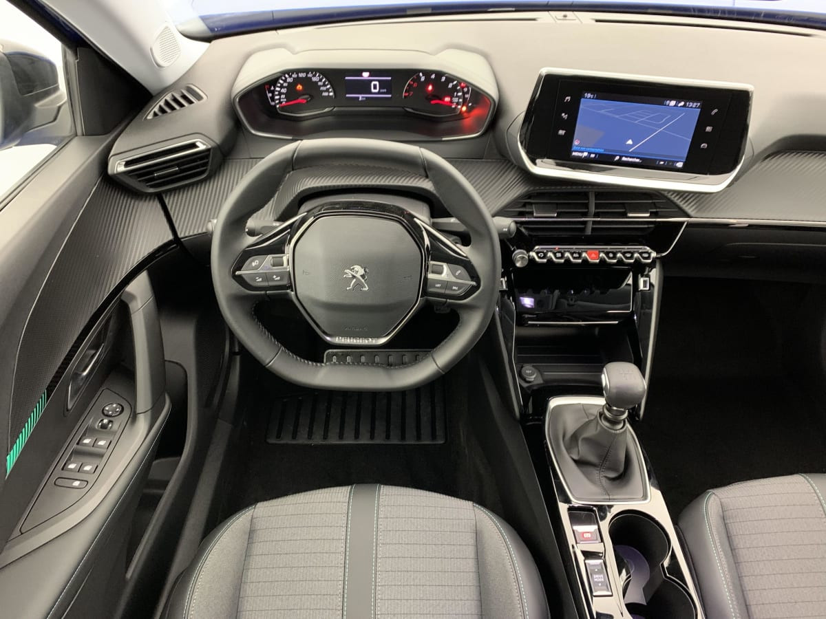 Vente en ligne Peugeot 2008 PureTech 130 S S BVM6 Allure Pack au prix de 16 150 €