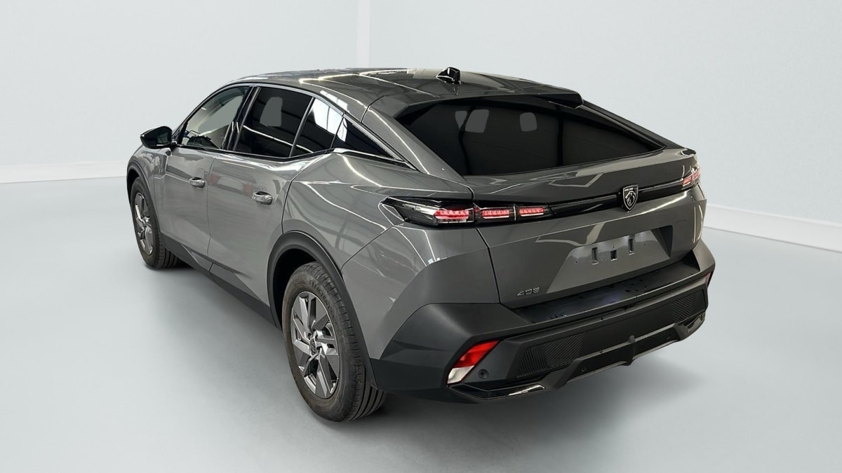 Vente en ligne Peugeot 408 Hybrid 145 e-DCS6 Allure au prix de 22 950 €