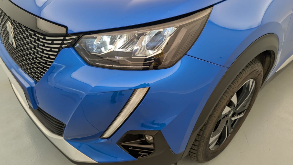 Vente en ligne Peugeot 2008 PureTech 130 S S BVM6 Allure Pack au prix de 16 150 €