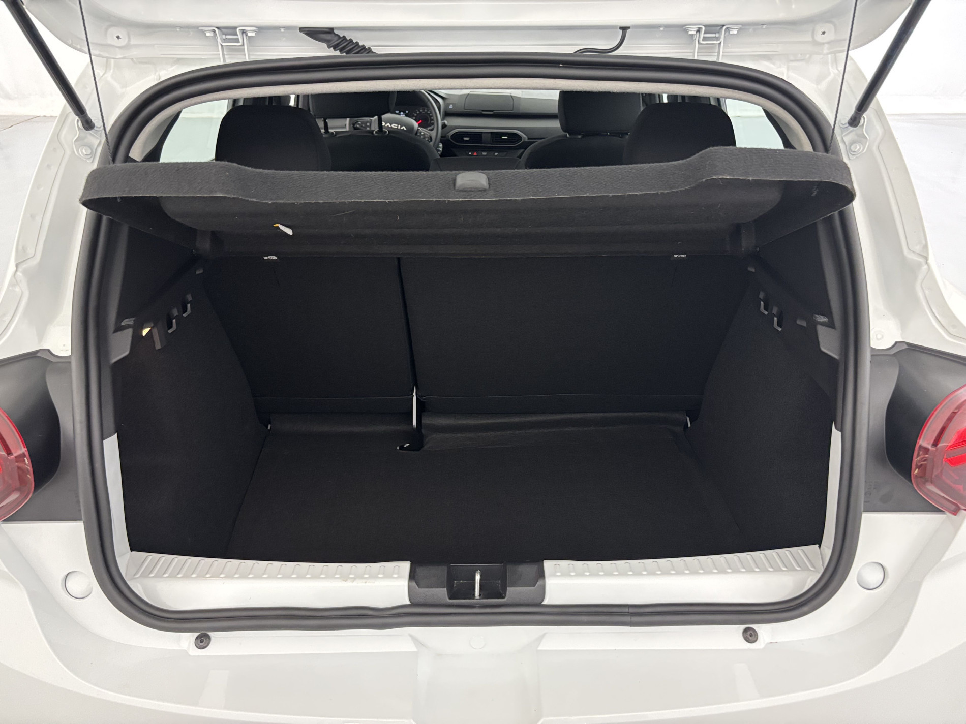 Vente en ligne Dacia Sandero 1.0 SCe 65ch Essential au prix de 11 990 €