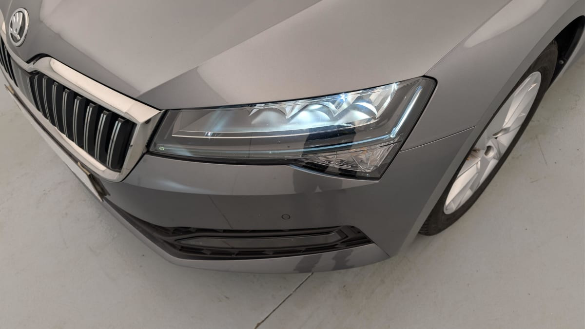 Vente en ligne Skoda Superb 2.0 TDI 150 SCR DSG7 BUSINESS au prix de 24 390 €