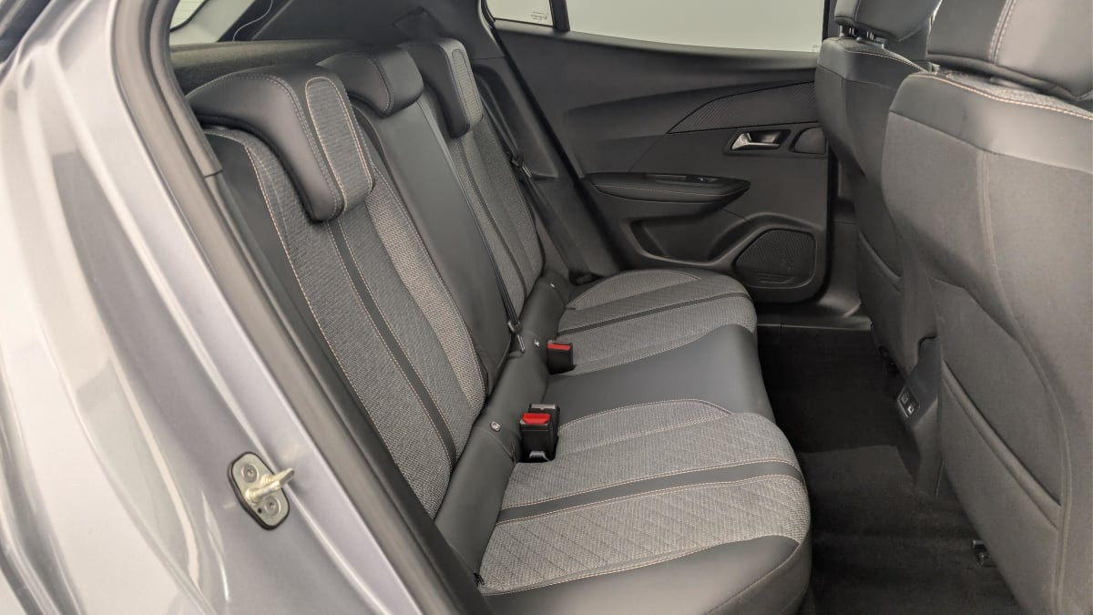 Vente en ligne Peugeot 2008 100 S S BVM6 Allure au prix de 17 700 €