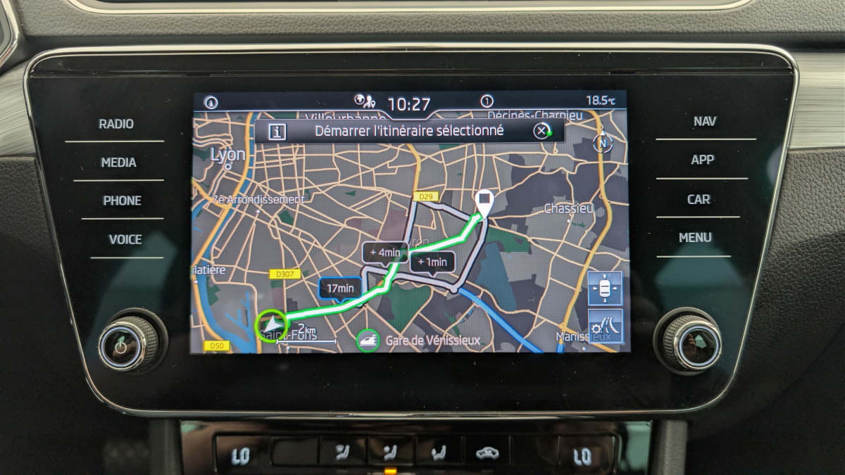 Vente en ligne Skoda Superb 2.0 TDI 150 SCR DSG7 BUSINESS au prix de 24 390 €