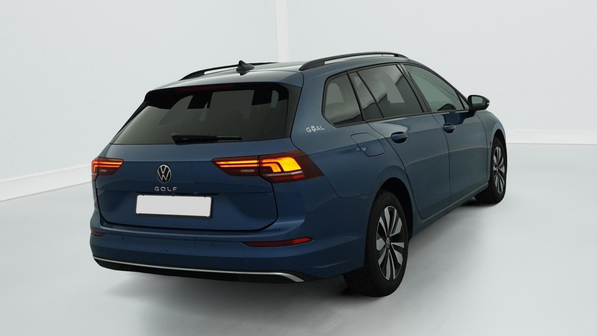 Vente en ligne Volkswagen Golf SW 2.0 TDI 116 BVM6 LIFE PLUS au prix de 26 450 €