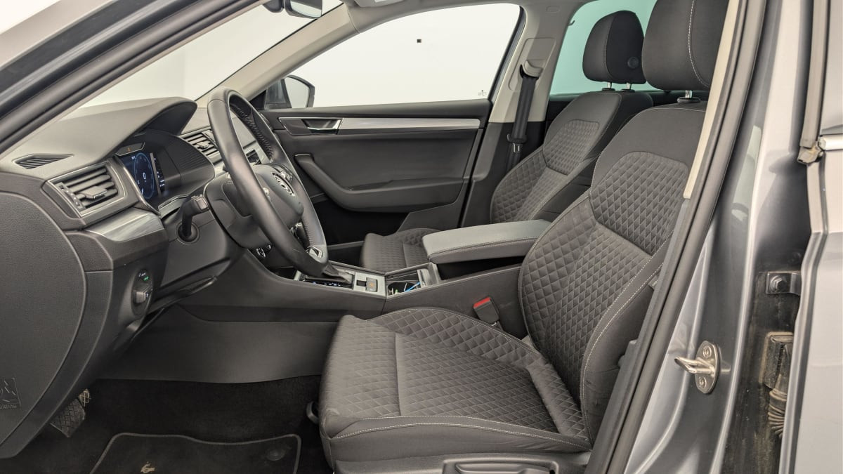 Vente en ligne Skoda Superb 2.0 TDI 150 SCR DSG7 BUSINESS au prix de 24 390 €