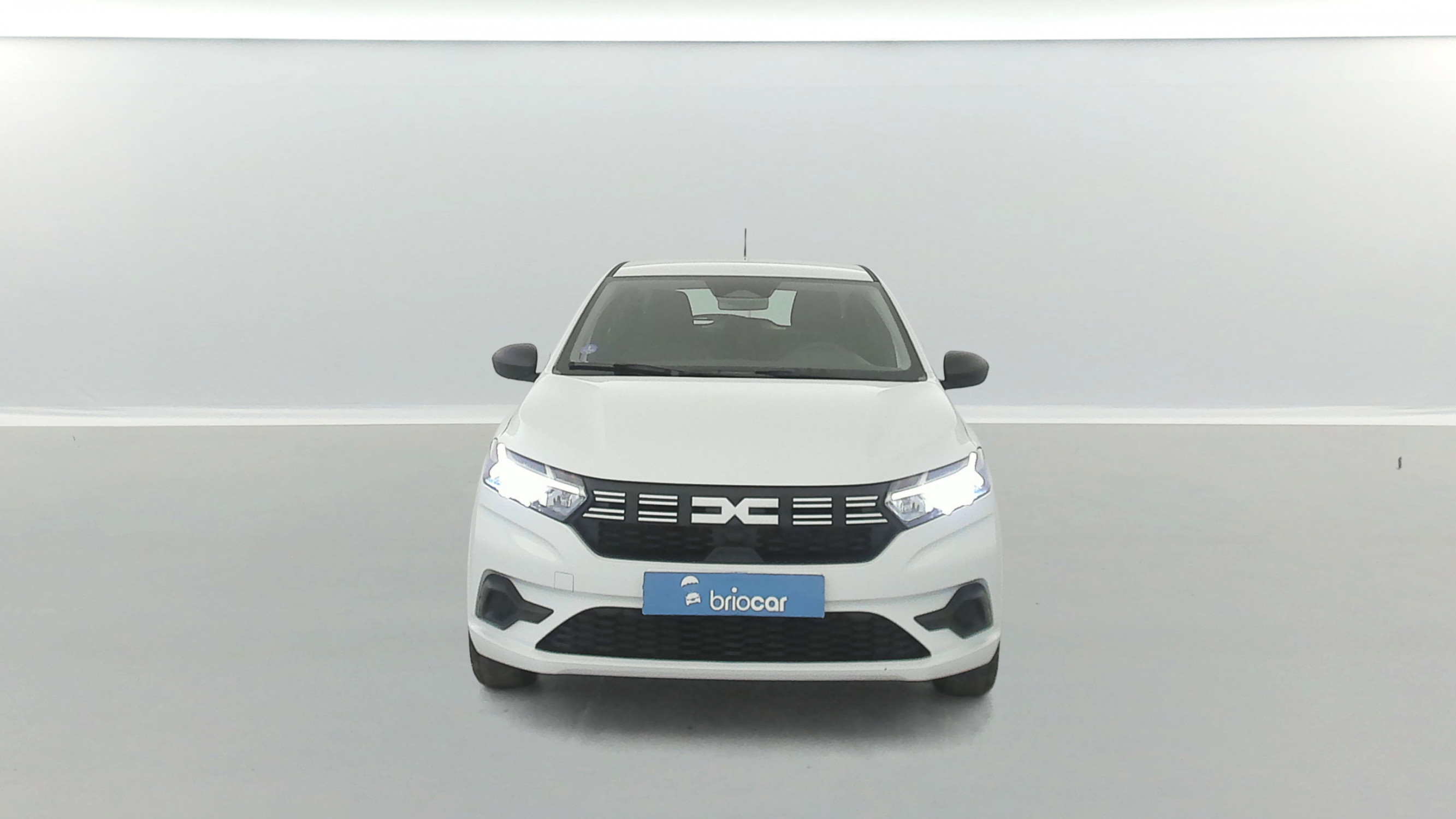 Vente en ligne Dacia Sandero 1.0 SCe 65ch Essential au prix de 11 990 €