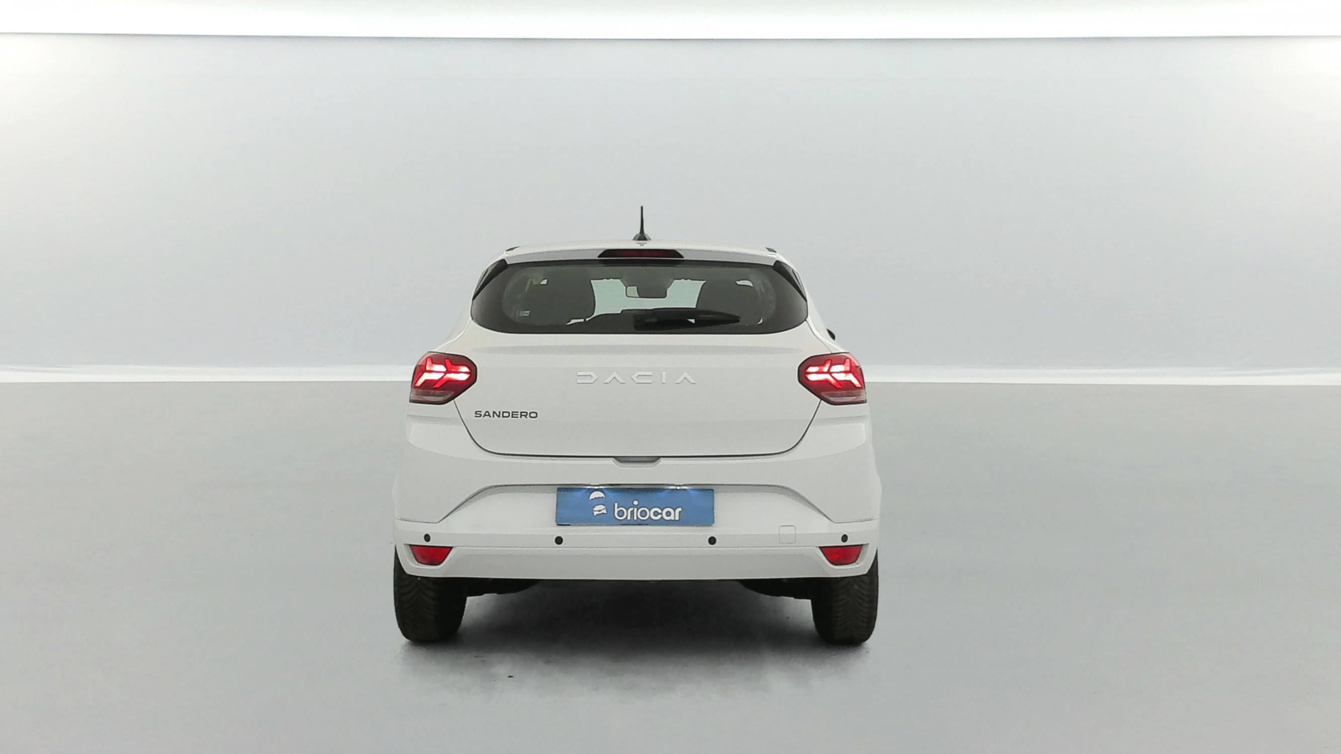 Vente en ligne Dacia Sandero 1.0 SCe 65ch Essential au prix de 11 990 €