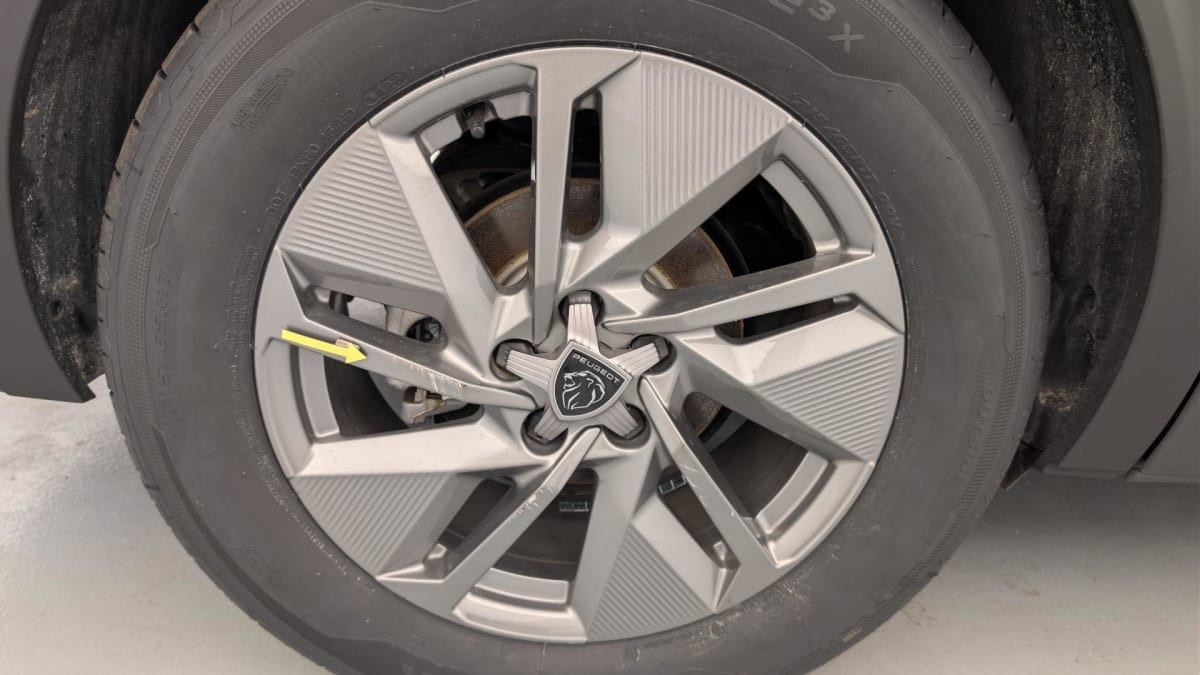 Vente en ligne Peugeot 408 Hybrid 145 e-DCS6 Allure au prix de 22 850 €