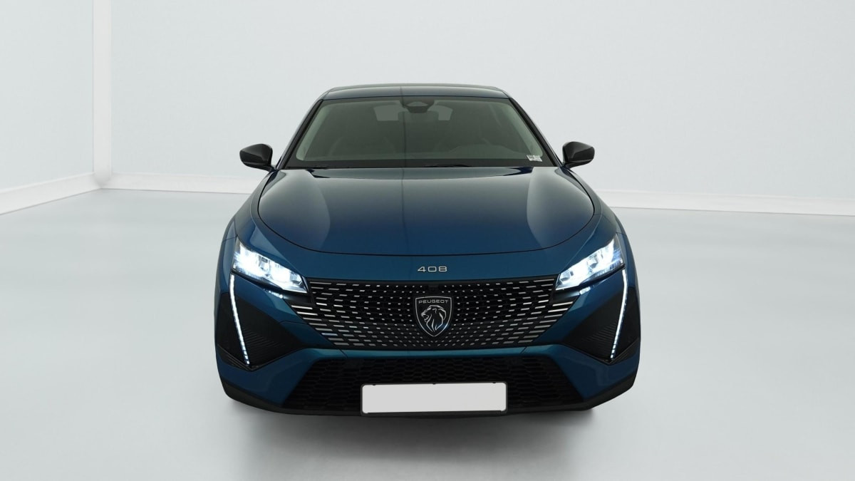 Vente en ligne Peugeot 408 Hybrid 145 e-DCS6 Allure au prix de 22 850 €