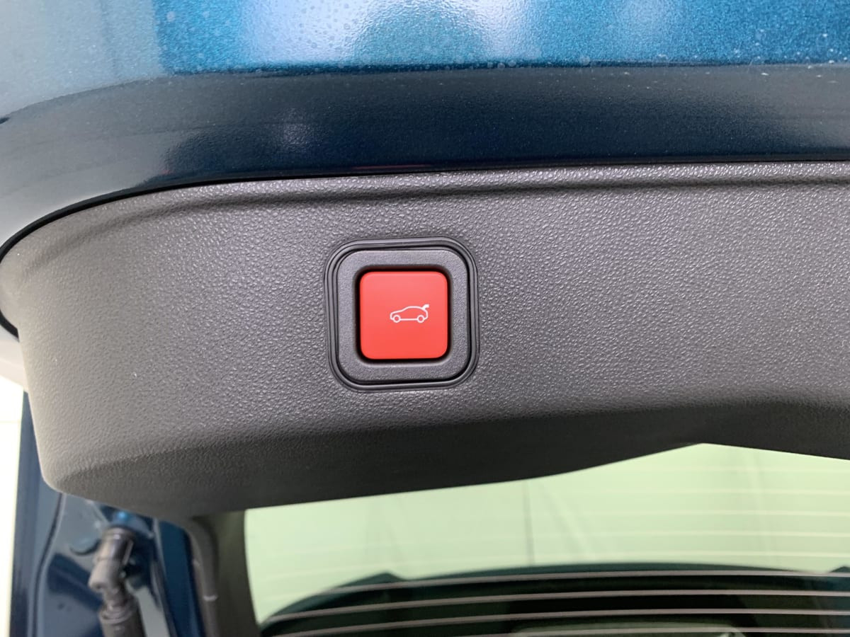 Vente en ligne Alfa Romeo Junior 1.2 Ibrida 145 ch e-DCT6 Ti au prix de 29 340 €